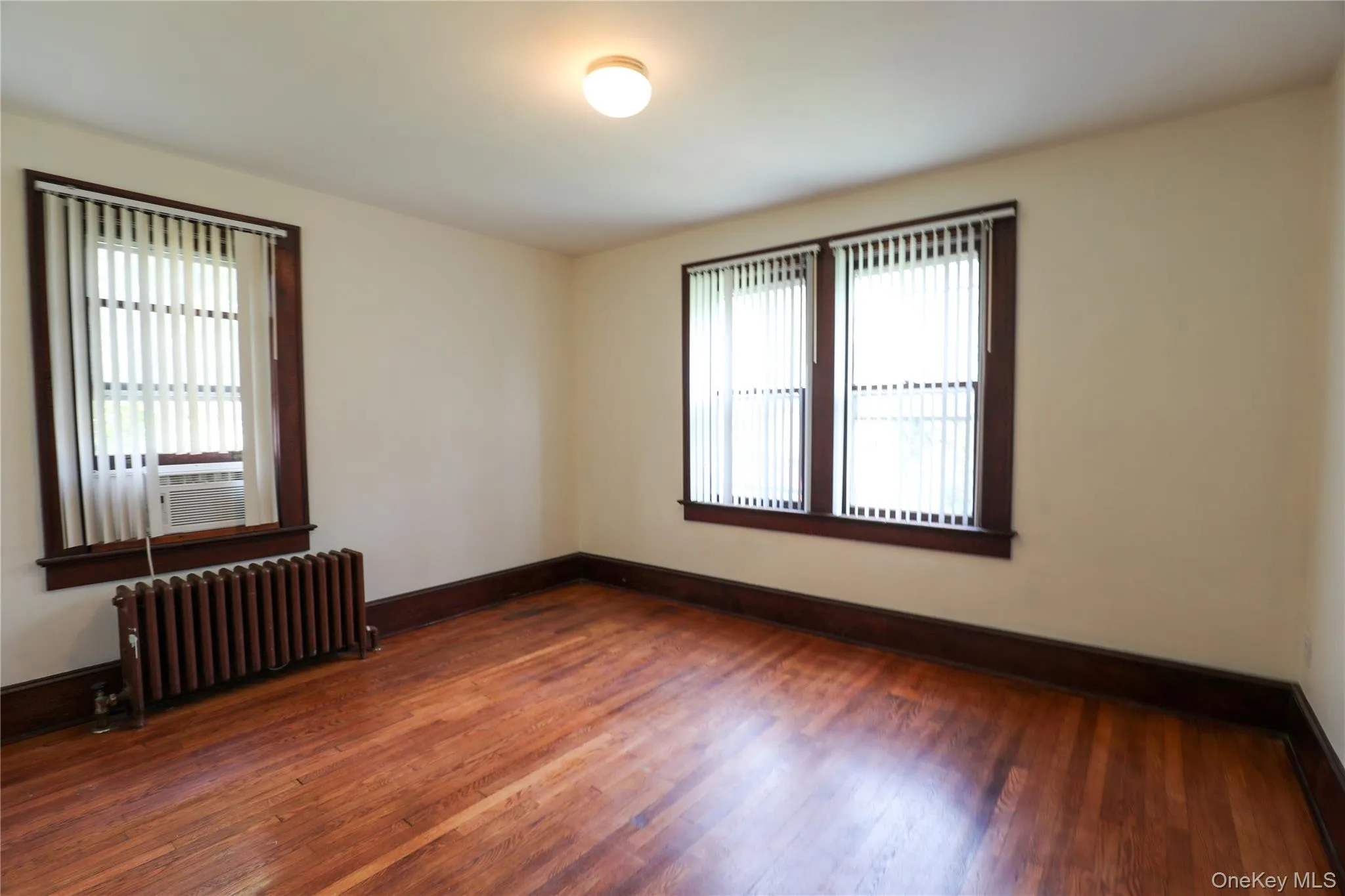 375 Broadway, Esopus, NY, 3 Bedrooms Bedrooms, 6 Rooms Rooms,1 BathroomBathrooms,Residential Lease,For Rent,Broadway,0,1035014 375 Broadway, Esopus, NY, 3 Bedrooms Bedrooms, 6 Rooms Rooms,1 BathroomBathrooms,Residential Lease,For Rent,Broadway,0,1035014