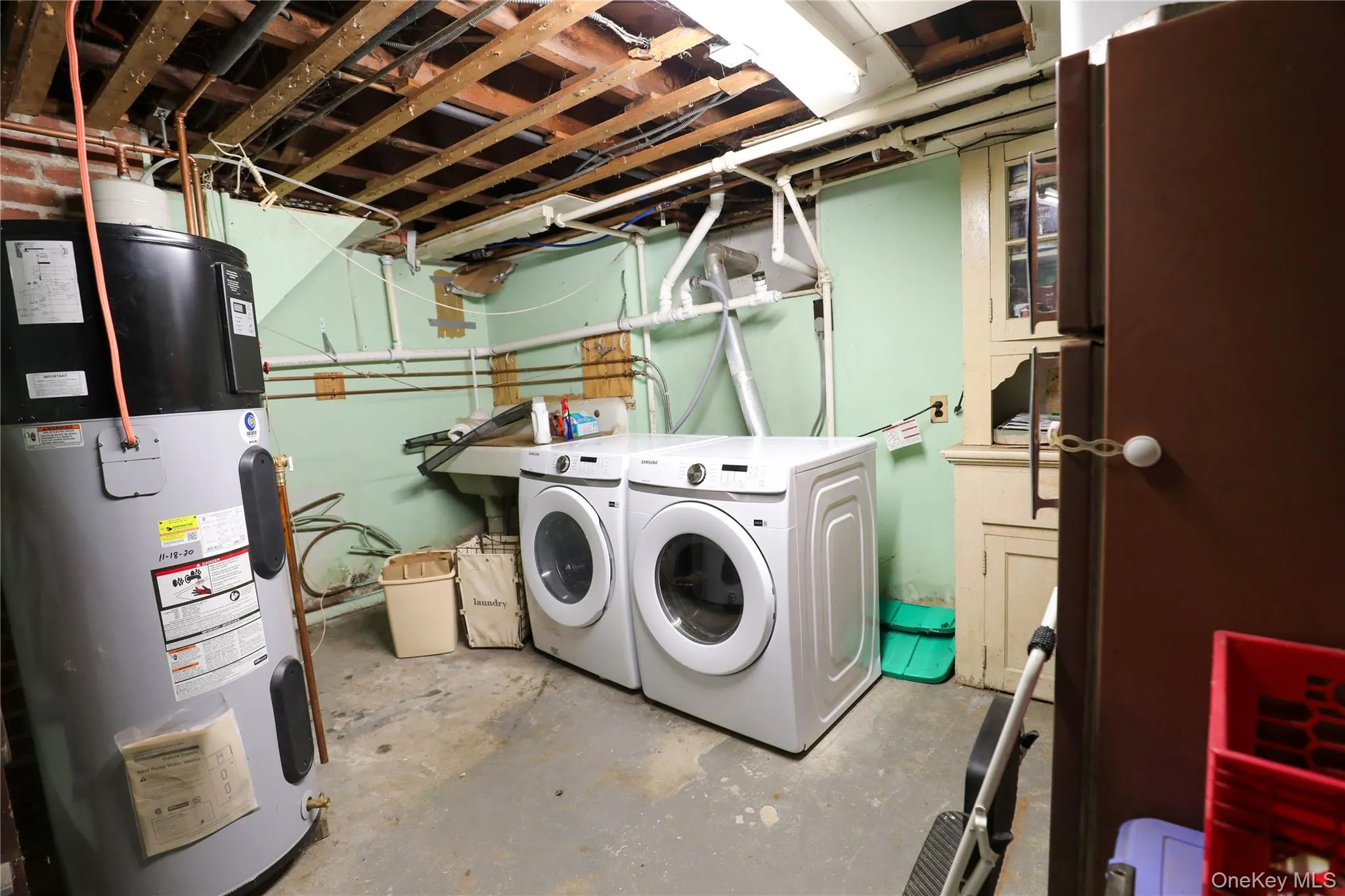 375 Broadway, Esopus, NY, 3 Bedrooms Bedrooms, 6 Rooms Rooms,1 BathroomBathrooms,Residential Lease,For Rent,Broadway,0,1035014 375 Broadway, Esopus, NY, 3 Bedrooms Bedrooms, 6 Rooms Rooms,1 BathroomBathrooms,Residential Lease,For Rent,Broadway,0,1035014