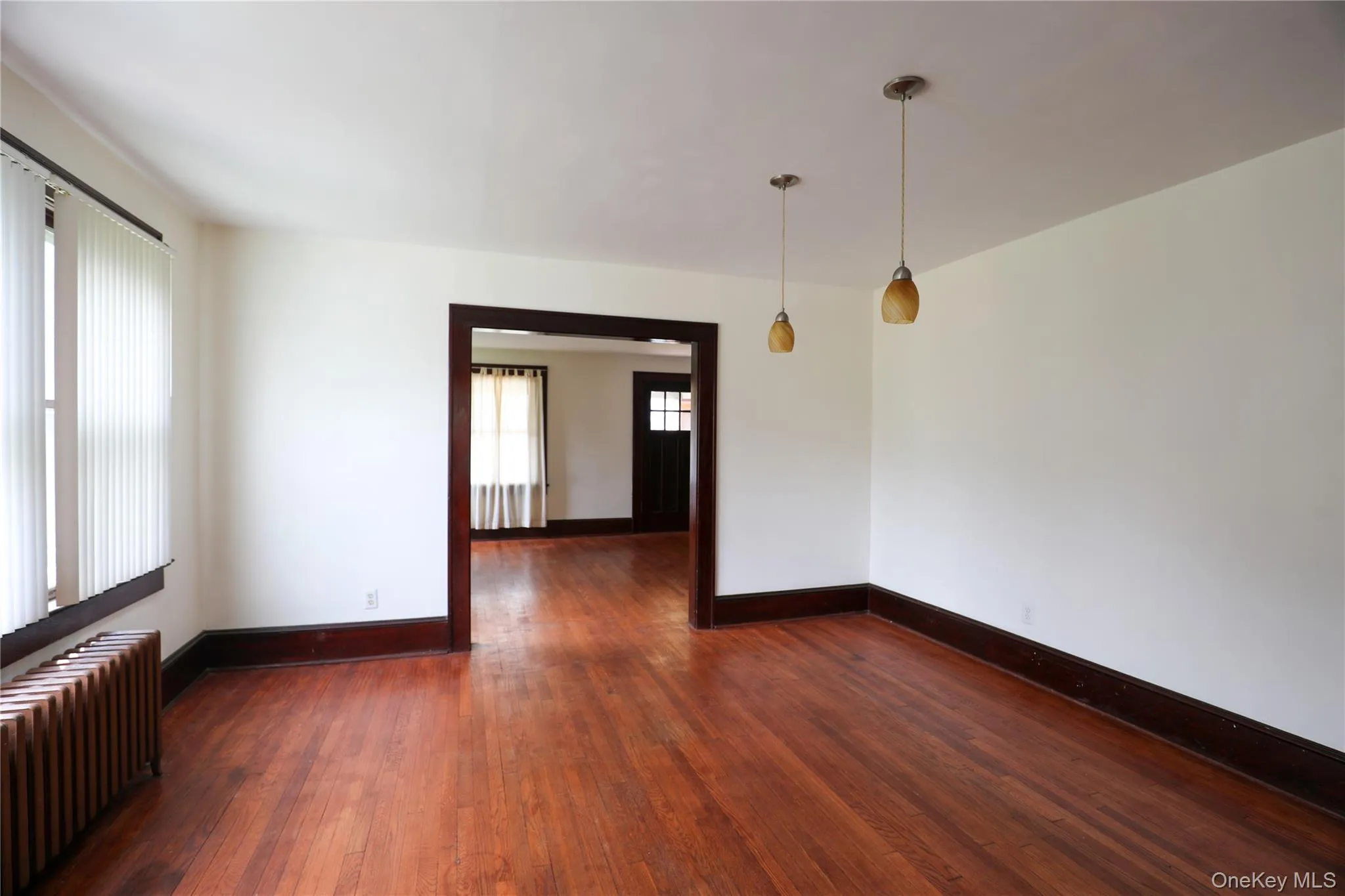 375 Broadway, Esopus, NY, 3 Bedrooms Bedrooms, 6 Rooms Rooms,1 BathroomBathrooms,Residential Lease,For Rent,Broadway,0,1035014 375 Broadway, Esopus, NY, 3 Bedrooms Bedrooms, 6 Rooms Rooms,1 BathroomBathrooms,Residential Lease,For Rent,Broadway,0,1035014