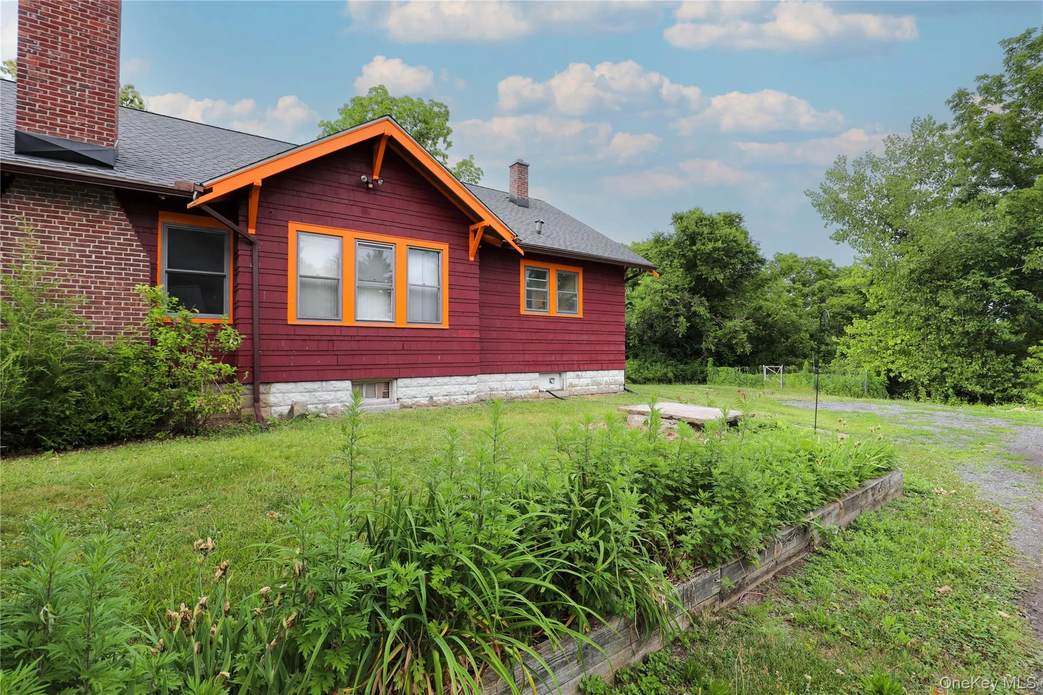 375 Broadway, Esopus, NY, 3 Bedrooms Bedrooms, 6 Rooms Rooms,1 BathroomBathrooms,Residential Lease,For Rent,Broadway,0,1035014 375 Broadway, Esopus, NY, 3 Bedrooms Bedrooms, 6 Rooms Rooms,1 BathroomBathrooms,Residential Lease,For Rent,Broadway,0,1035014