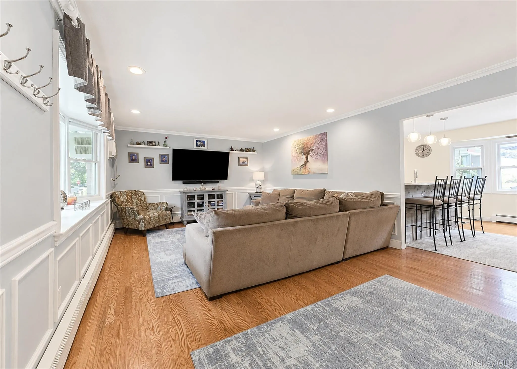 12 Walnut Street, Brookhaven, NY, 3 Bedrooms Bedrooms, 6 Rooms Rooms,2 BathroomsBathrooms,Residential,For Rent,Walnut,0,1035016 12 Walnut Street, Brookhaven, NY, 3 Bedrooms Bedrooms, 6 Rooms Rooms,2 BathroomsBathrooms,Residential,For Rent,Walnut,0,1035016