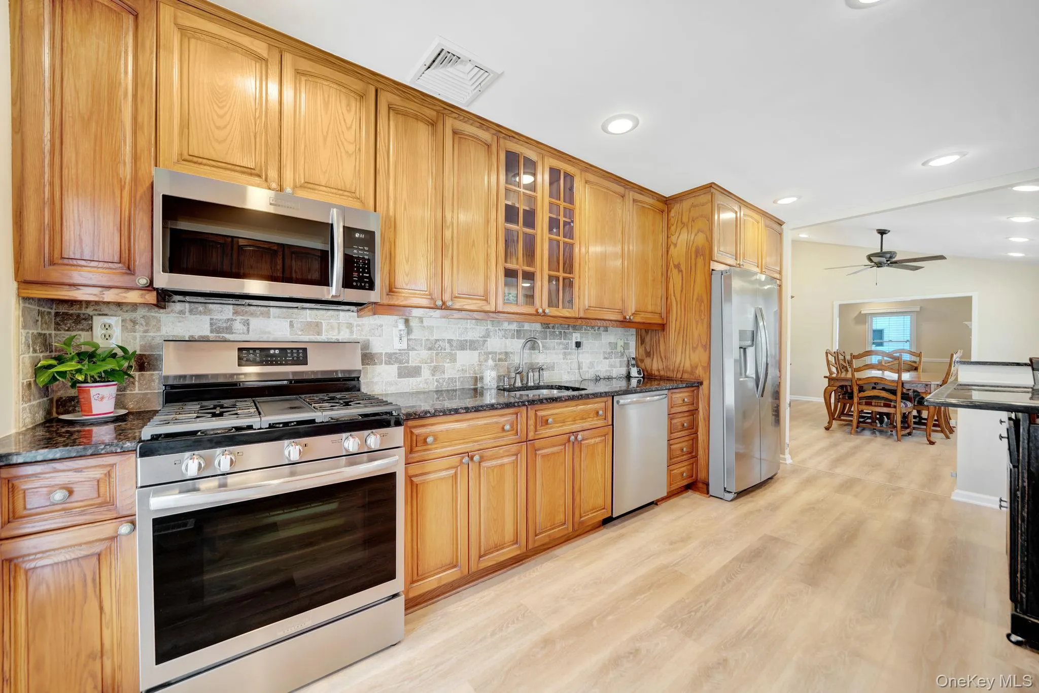 15 Abbey Drive, Huntington, NY, 3 Bedrooms Bedrooms, 8 Rooms Rooms,3 BathroomsBathrooms,Residential,For Rent,Abbey,0,1035018 15 Abbey Drive, Huntington, NY, 3 Bedrooms Bedrooms, 8 Rooms Rooms,3 BathroomsBathrooms,Residential,For Rent,Abbey,0,1035018
