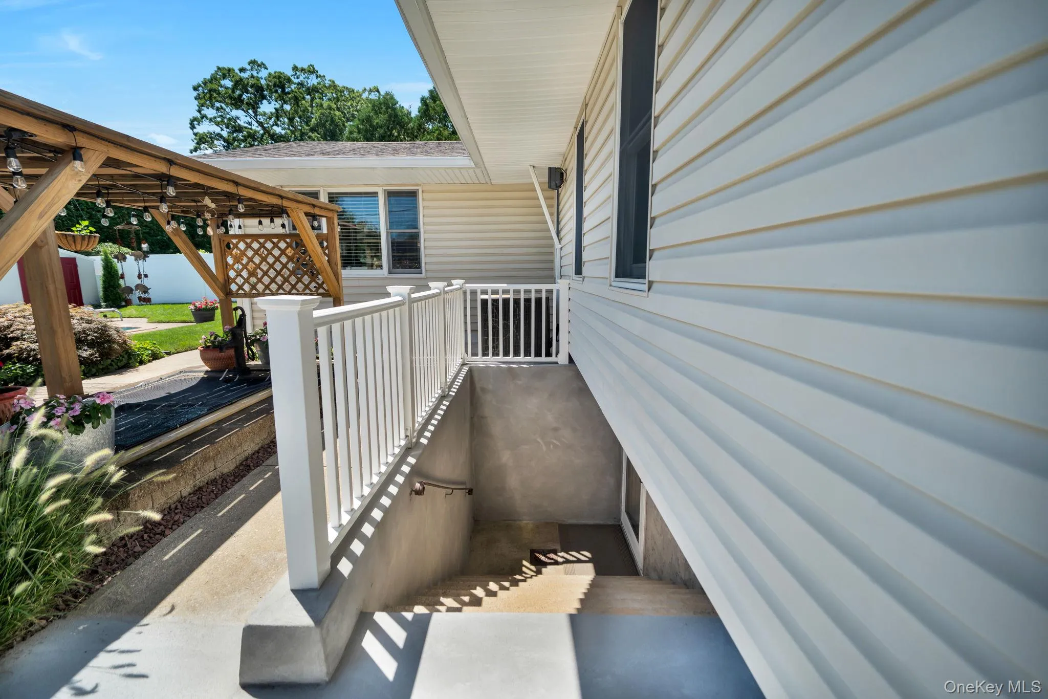 15 Abbey Drive, Huntington, NY, 3 Bedrooms Bedrooms, 8 Rooms Rooms,3 BathroomsBathrooms,Residential,For Rent,Abbey,0,1035018 15 Abbey Drive, Huntington, NY, 3 Bedrooms Bedrooms, 8 Rooms Rooms,3 BathroomsBathrooms,Residential,For Rent,Abbey,0,1035018