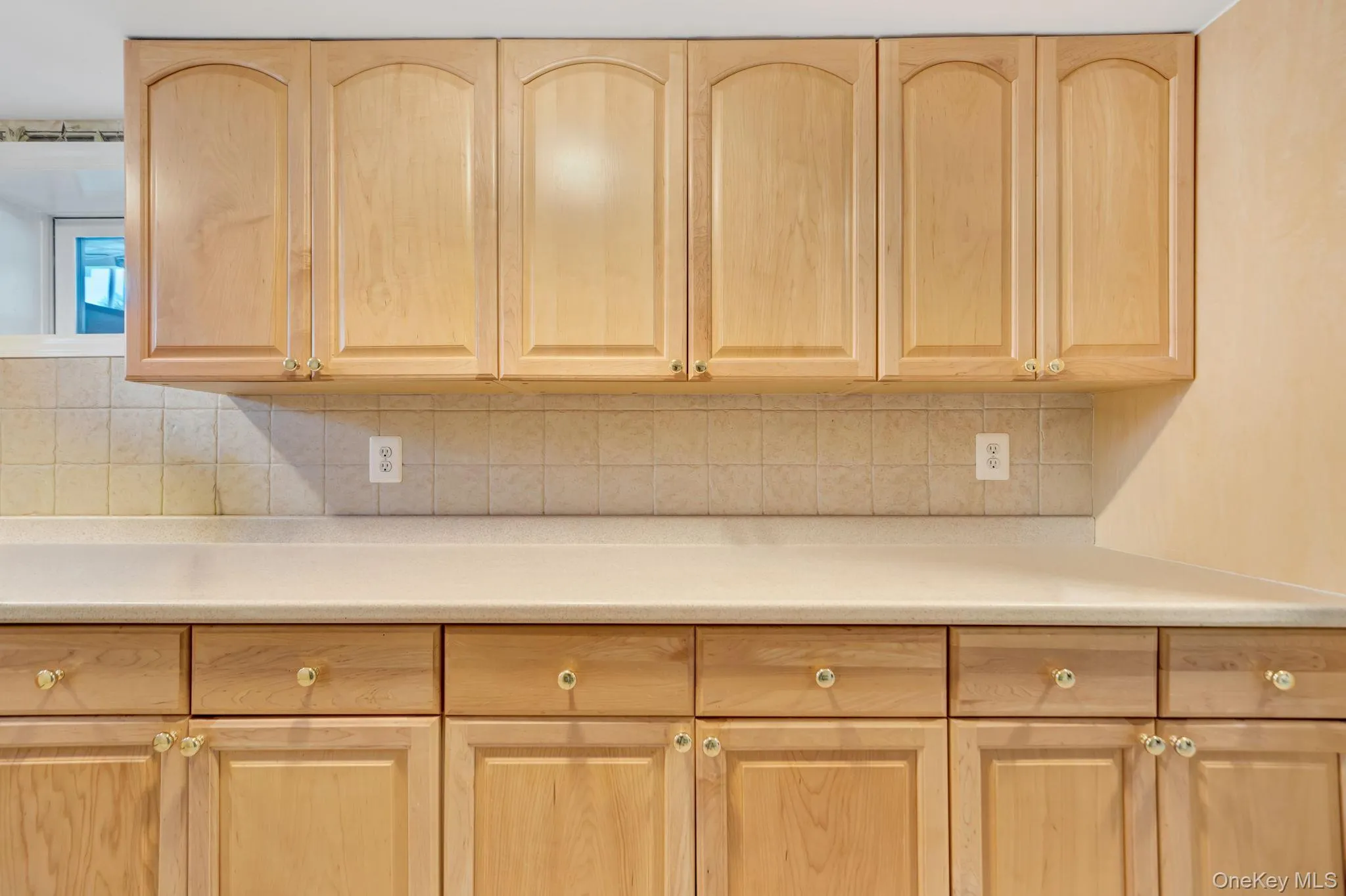 15 Abbey Drive, Huntington, NY, 3 Bedrooms Bedrooms, 8 Rooms Rooms,3 BathroomsBathrooms,Residential,For Rent,Abbey,0,1035018 15 Abbey Drive, Huntington, NY, 3 Bedrooms Bedrooms, 8 Rooms Rooms,3 BathroomsBathrooms,Residential,For Rent,Abbey,0,1035018