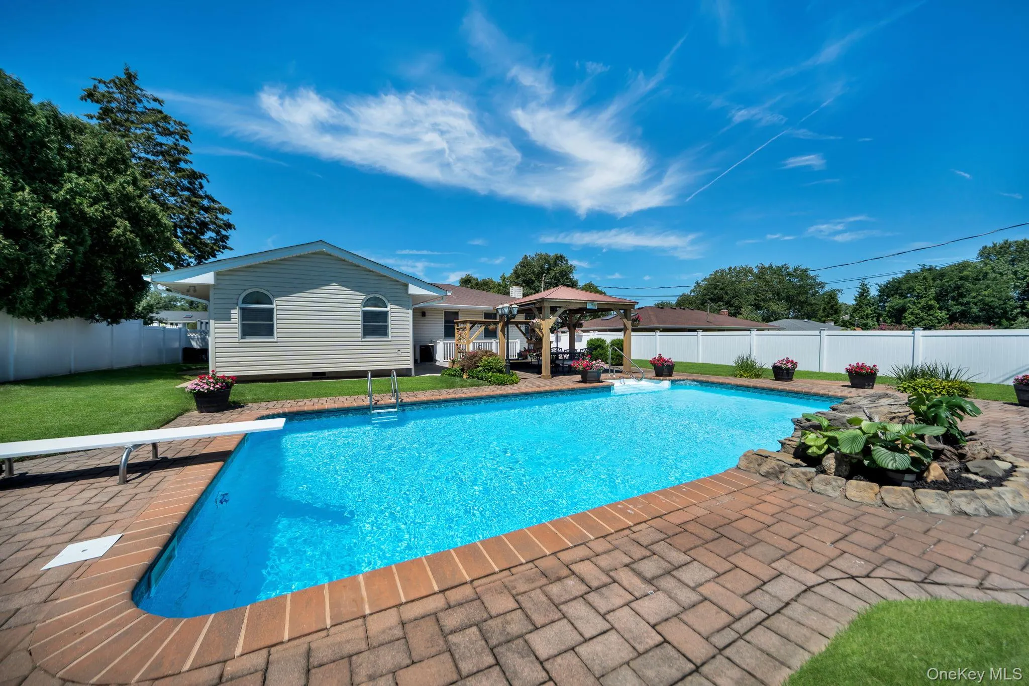 15 Abbey Drive, Huntington, NY, 3 Bedrooms Bedrooms, 8 Rooms Rooms,3 BathroomsBathrooms,Residential,For Rent,Abbey,0,1035018 15 Abbey Drive, Huntington, NY, 3 Bedrooms Bedrooms, 8 Rooms Rooms,3 BathroomsBathrooms,Residential,For Rent,Abbey,0,1035018