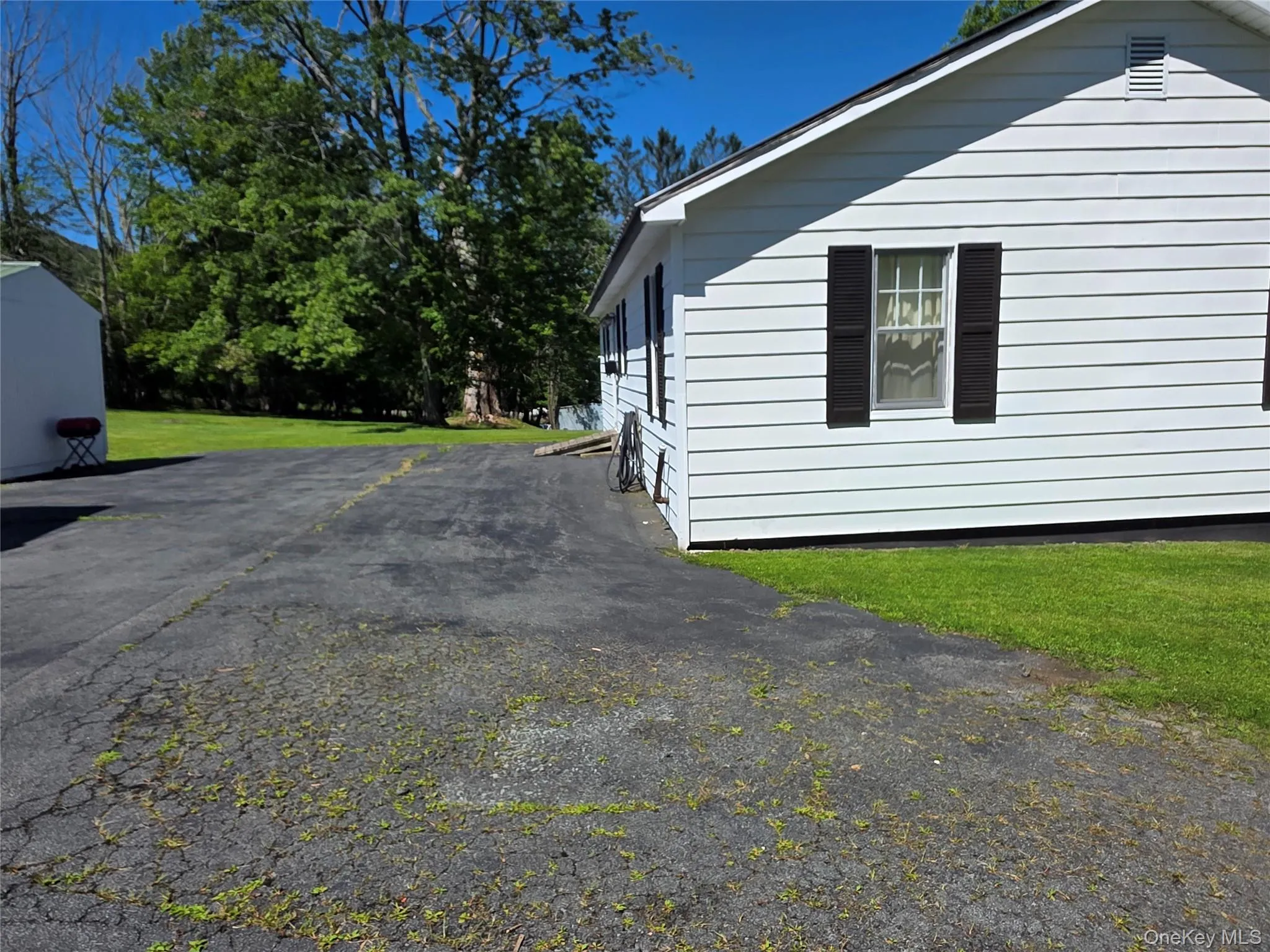 12 Winthrop Avenue, Liberty, NY, 2 Bedrooms Bedrooms, 5 Rooms Rooms,1 BathroomBathrooms,Residential,For Rent,Winthrop,0,1035019 12 Winthrop Avenue, Liberty, NY, 2 Bedrooms Bedrooms, 5 Rooms Rooms,1 BathroomBathrooms,Residential,For Rent,Winthrop,0,1035019