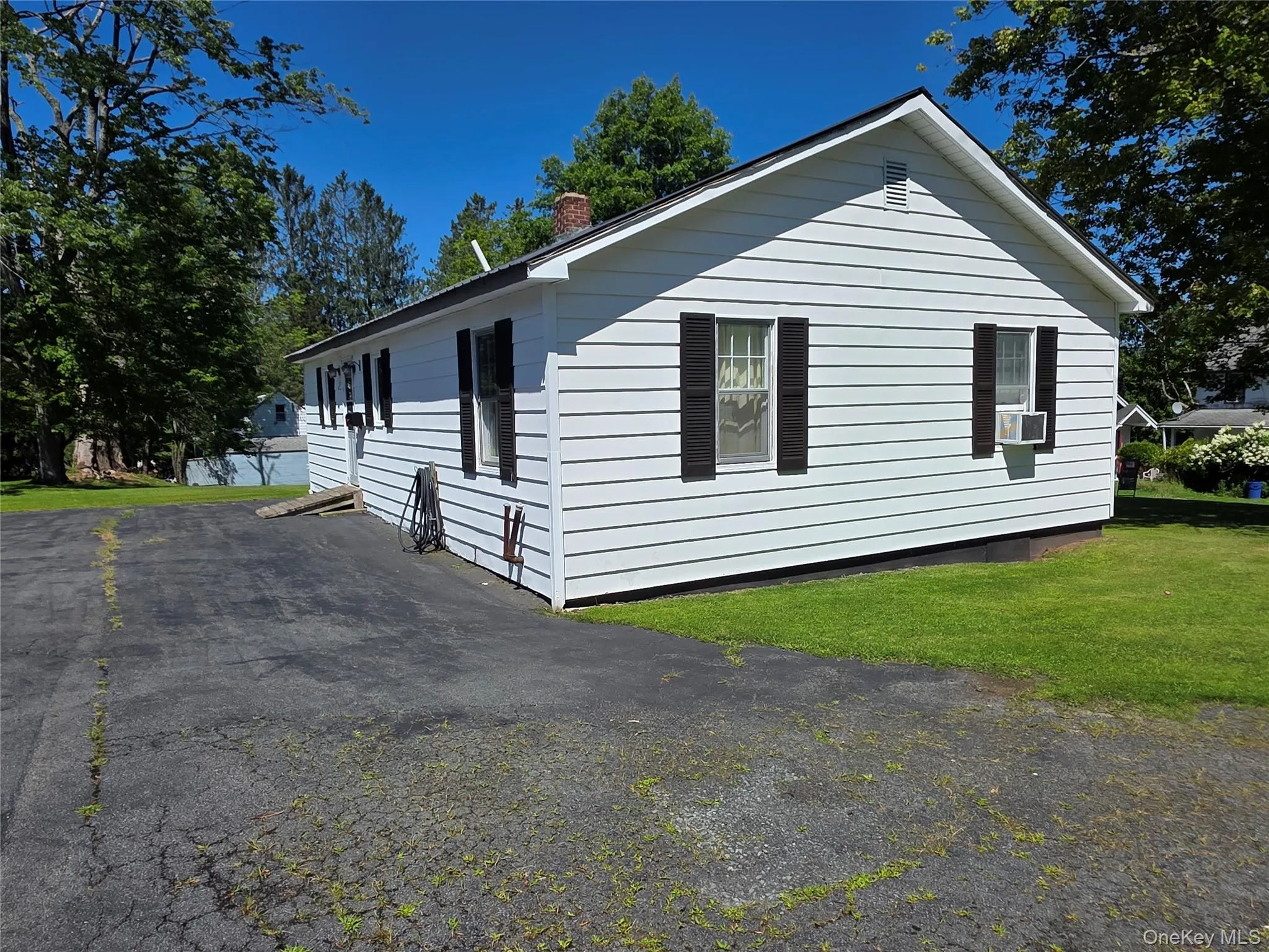 12 Winthrop Avenue, Liberty, NY, 2 Bedrooms Bedrooms, 5 Rooms Rooms,1 BathroomBathrooms,Residential,For Rent,Winthrop,0,1035019 12 Winthrop Avenue, Liberty, NY, 2 Bedrooms Bedrooms, 5 Rooms Rooms,1 BathroomBathrooms,Residential,For Rent,Winthrop,0,1035019