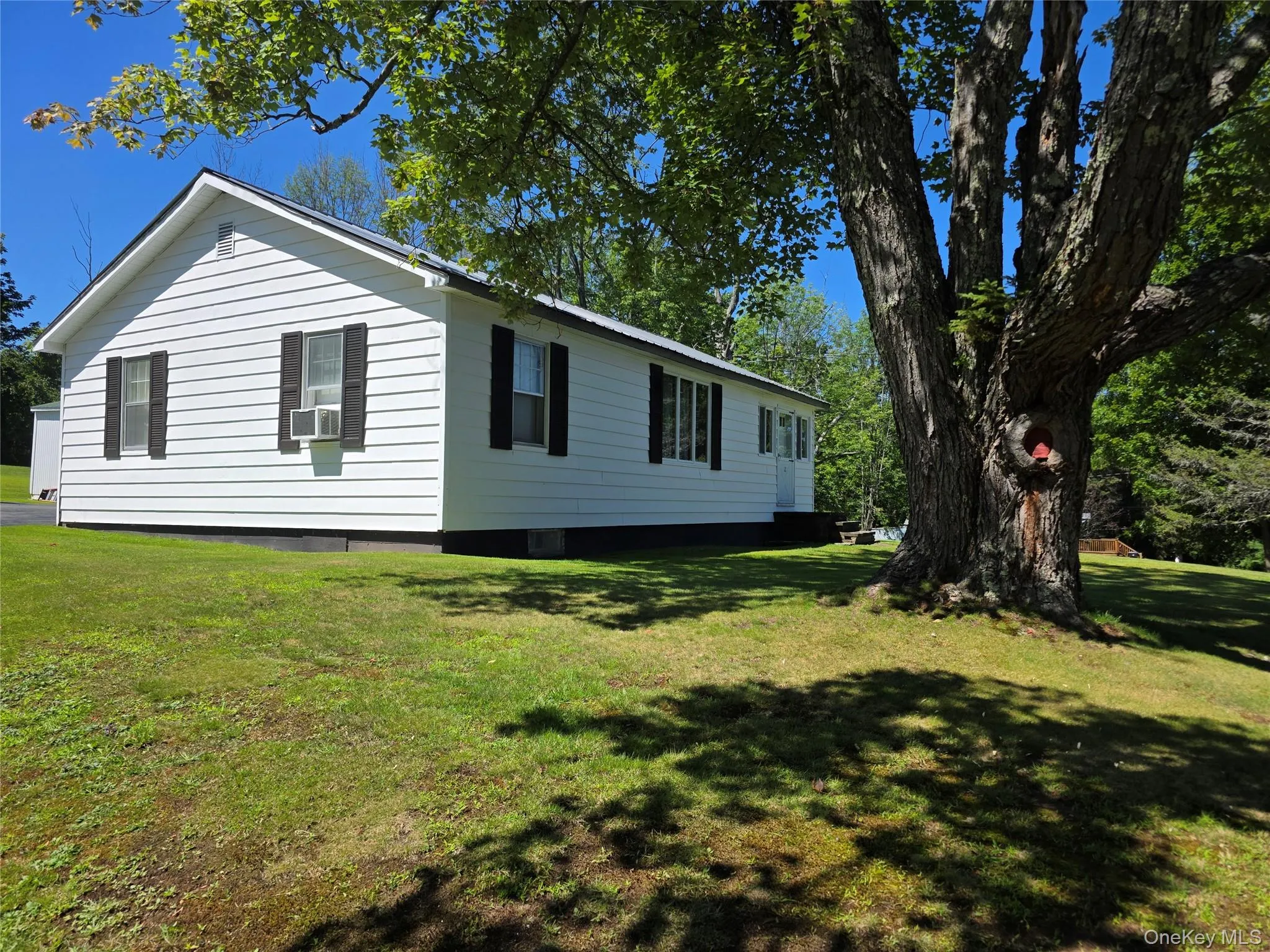 12 Winthrop Avenue, Liberty, NY, 2 Bedrooms Bedrooms, 5 Rooms Rooms,1 BathroomBathrooms,Residential,For Rent,Winthrop,0,1035019 12 Winthrop Avenue, Liberty, NY, 2 Bedrooms Bedrooms, 5 Rooms Rooms,1 BathroomBathrooms,Residential,For Rent,Winthrop,0,1035019