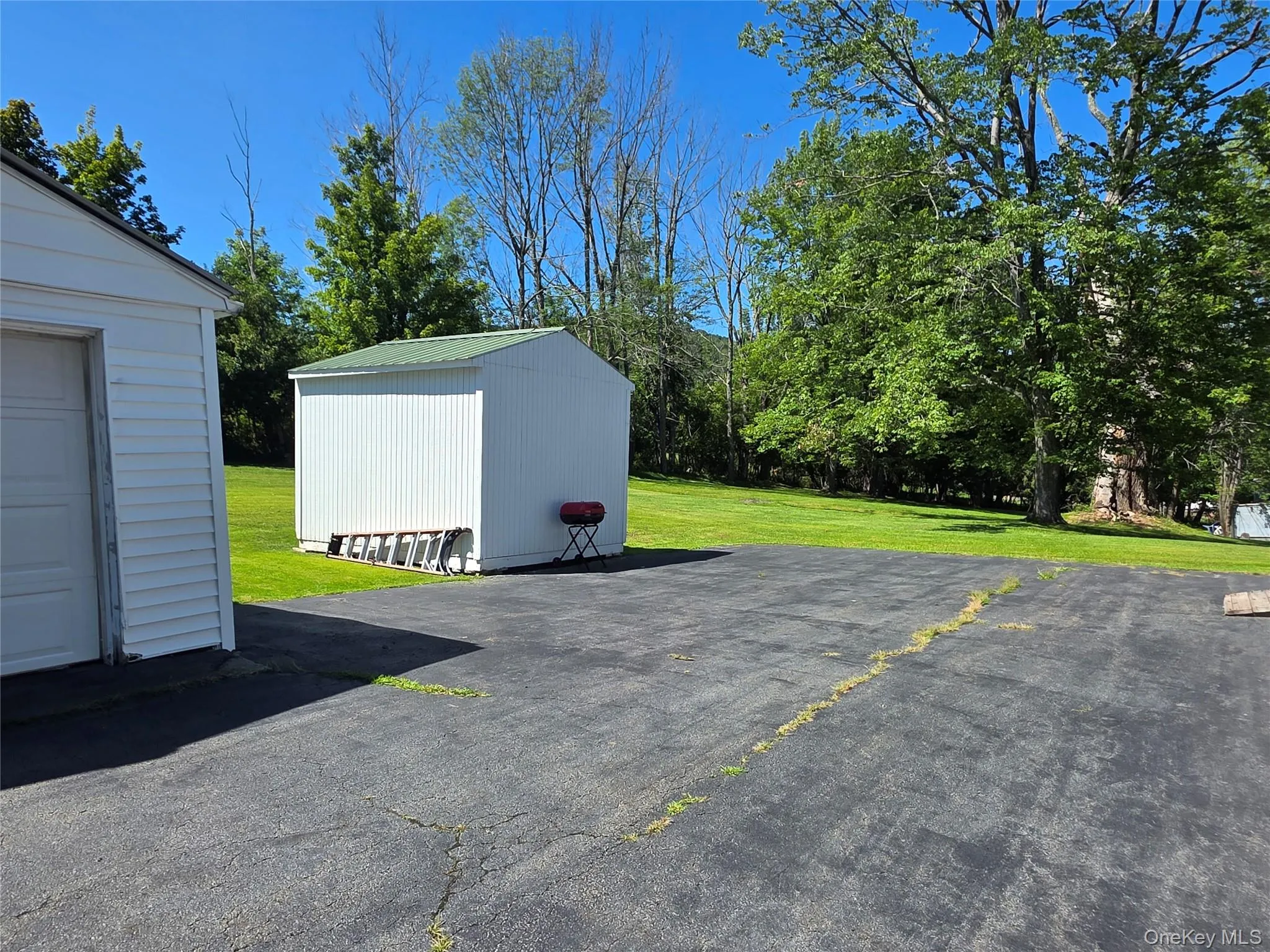 12 Winthrop Avenue, Liberty, NY, 2 Bedrooms Bedrooms, 5 Rooms Rooms,1 BathroomBathrooms,Residential,For Rent,Winthrop,0,1035019 12 Winthrop Avenue, Liberty, NY, 2 Bedrooms Bedrooms, 5 Rooms Rooms,1 BathroomBathrooms,Residential,For Rent,Winthrop,0,1035019