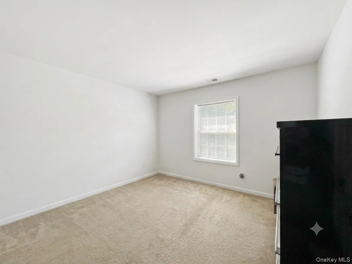 61 River Drive, Fishkill, NY, 3 Bedrooms Bedrooms, 6 Rooms Rooms,2 BathroomsBathrooms,Residential Lease,For Rent,River,0,1035021 61 River Drive, Fishkill, NY, 3 Bedrooms Bedrooms, 6 Rooms Rooms,2 BathroomsBathrooms,Residential Lease,For Rent,River,0,1035021