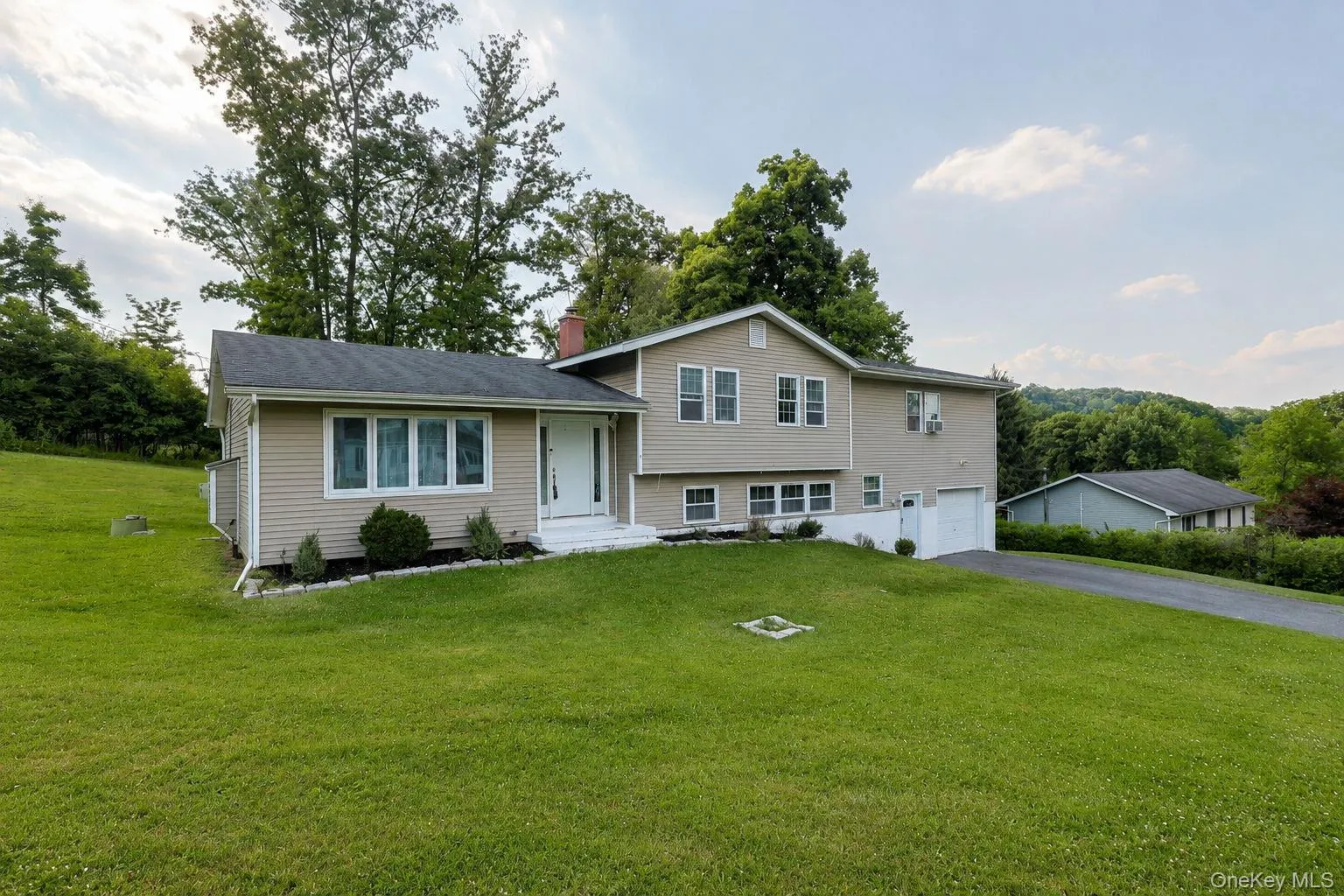 1 Forest Lane, New Windsor, NY, 5 Bedrooms Bedrooms, 12 Rooms Rooms,2 BathroomsBathrooms,Residential,For Rent,Forest,0,1035024 1 Forest Lane, New Windsor, NY, 5 Bedrooms Bedrooms, 12 Rooms Rooms,2 BathroomsBathrooms,Residential,For Rent,Forest,0,1035024