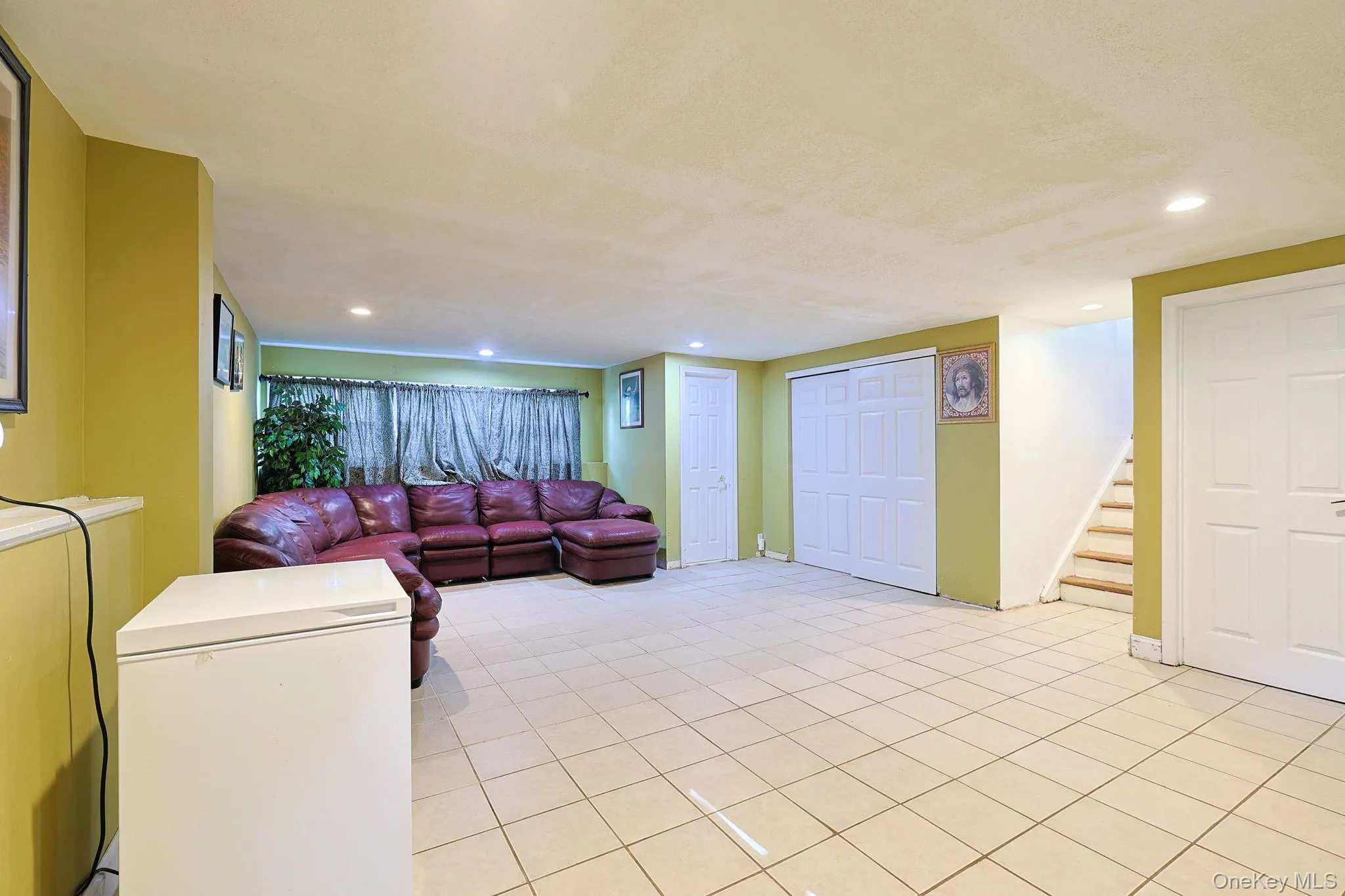 Large space downstairs Large space downstairs