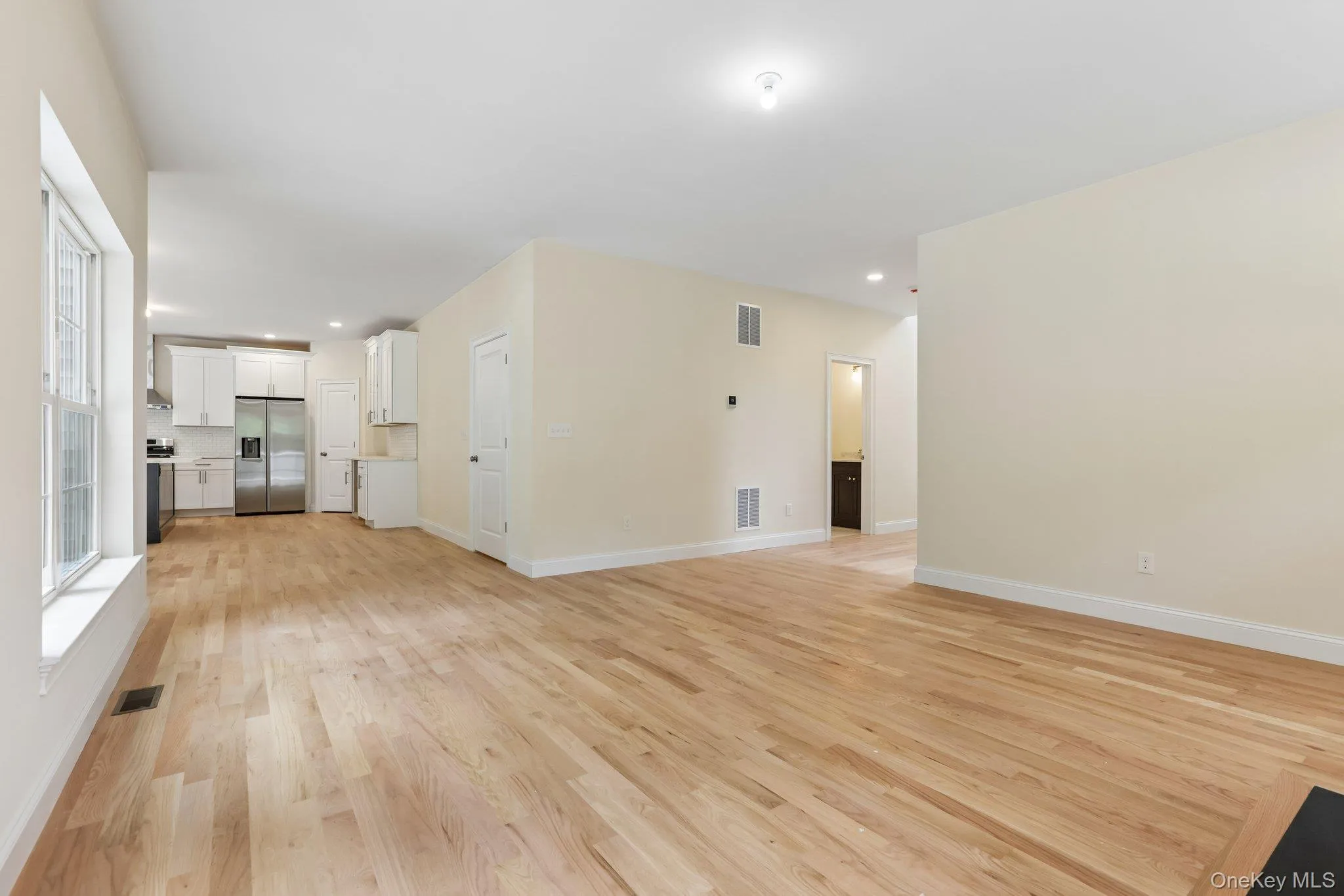 Large living room / dining area combo. Large living room / dining area combo.
