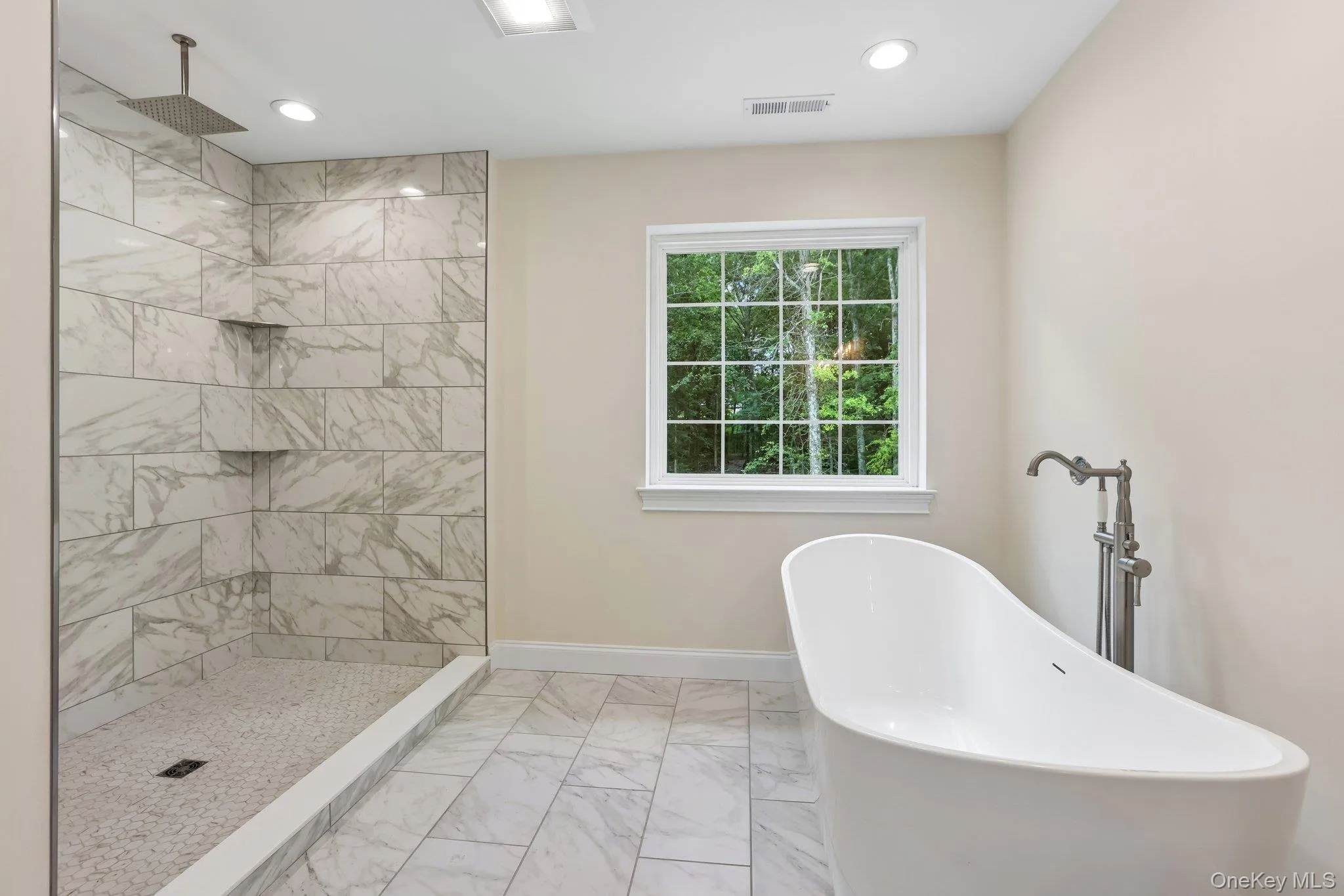 Free standing tub Free standing tub