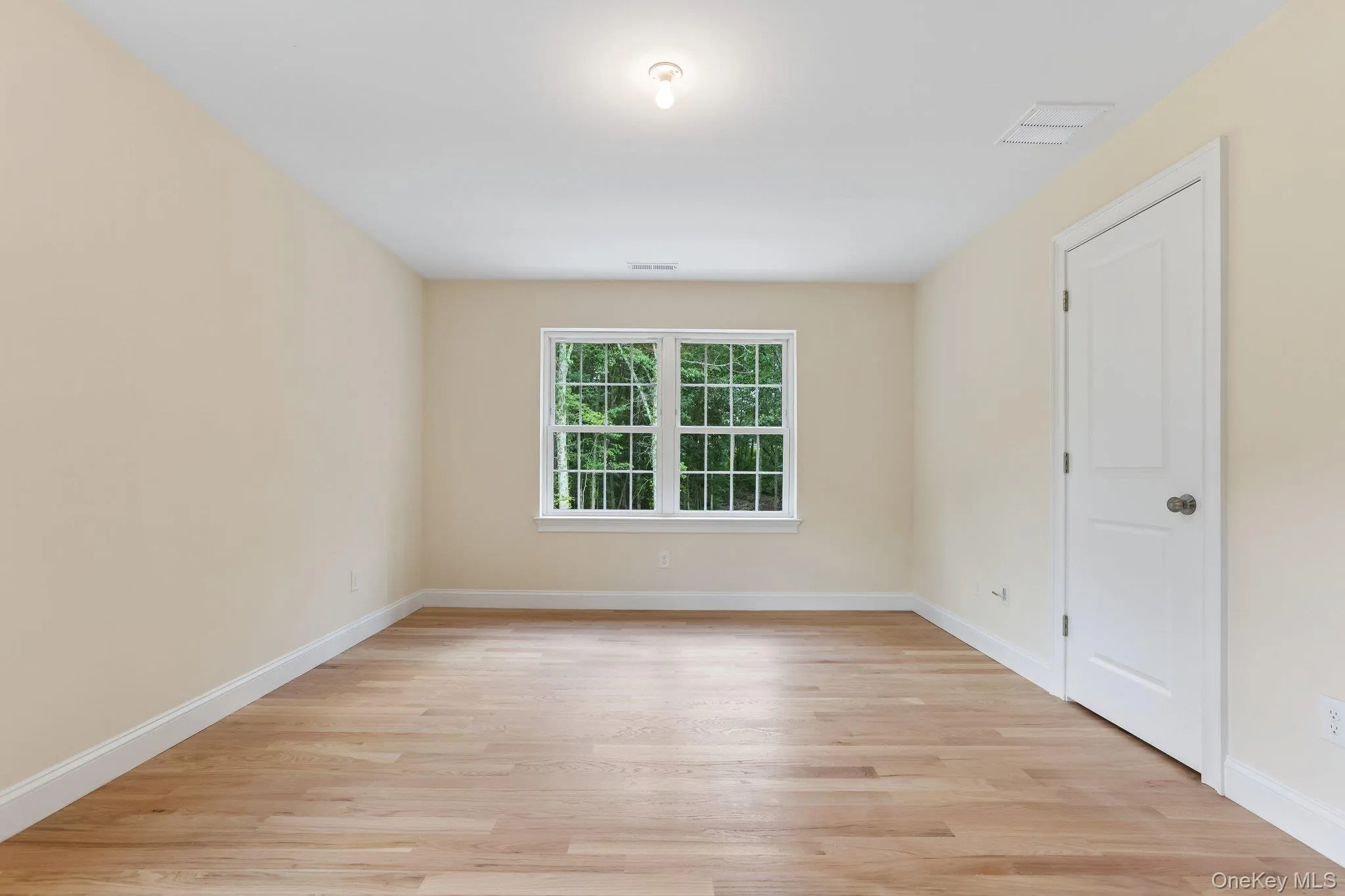 464 Bull Road, New Windsor, NY, 4 Bedrooms Bedrooms, 8 Rooms Rooms,3 BathroomsBathrooms,Residential,For Rent,Bull,0,1035025 464 Bull Road, New Windsor, NY, 4 Bedrooms Bedrooms, 8 Rooms Rooms,3 BathroomsBathrooms,Residential,For Rent,Bull,0,1035025