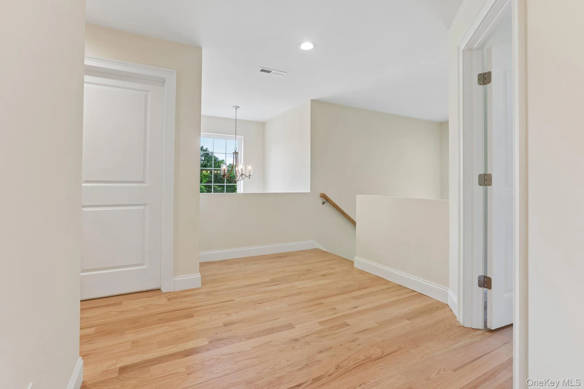 464 Bull Road, New Windsor, NY, 4 Bedrooms Bedrooms, 8 Rooms Rooms,3 BathroomsBathrooms,Residential,For Rent,Bull,0,1035025 464 Bull Road, New Windsor, NY, 4 Bedrooms Bedrooms, 8 Rooms Rooms,3 BathroomsBathrooms,Residential,For Rent,Bull,0,1035025