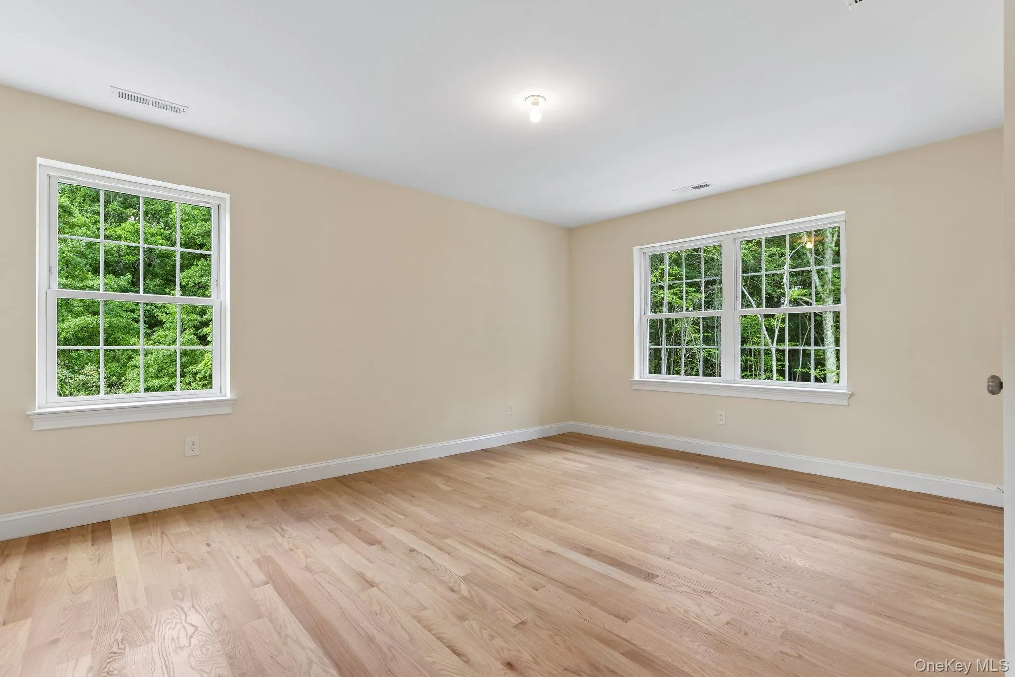 464 Bull Road, New Windsor, NY, 4 Bedrooms Bedrooms, 8 Rooms Rooms,3 BathroomsBathrooms,Residential,For Rent,Bull,0,1035025 464 Bull Road, New Windsor, NY, 4 Bedrooms Bedrooms, 8 Rooms Rooms,3 BathroomsBathrooms,Residential,For Rent,Bull,0,1035025