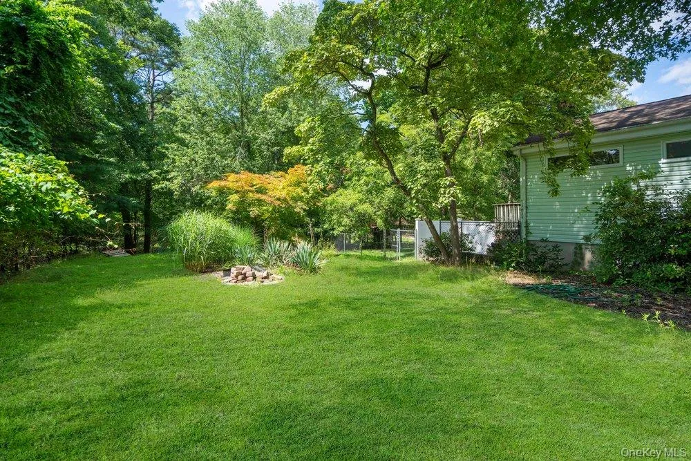 64 Sally Lane, Brookhaven, NY, 3 Bedrooms Bedrooms, 8 Rooms Rooms,3 BathroomsBathrooms,Residential,For Rent,Sally,0,1035028 64 Sally Lane, Brookhaven, NY, 3 Bedrooms Bedrooms, 8 Rooms Rooms,3 BathroomsBathrooms,Residential,For Rent,Sally,0,1035028