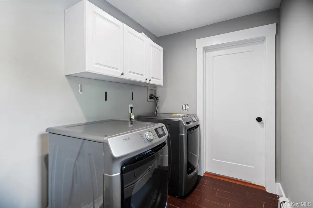 64 Sally Lane, Brookhaven, NY, 3 Bedrooms Bedrooms, 8 Rooms Rooms,3 BathroomsBathrooms,Residential,For Rent,Sally,0,1035028 64 Sally Lane, Brookhaven, NY, 3 Bedrooms Bedrooms, 8 Rooms Rooms,3 BathroomsBathrooms,Residential,For Rent,Sally,0,1035028
