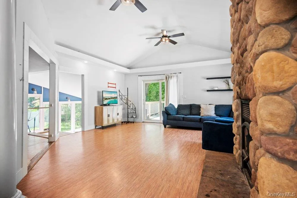 64 Sally Lane, Brookhaven, NY, 3 Bedrooms Bedrooms, 8 Rooms Rooms,3 BathroomsBathrooms,Residential,For Rent,Sally,0,1035028 64 Sally Lane, Brookhaven, NY, 3 Bedrooms Bedrooms, 8 Rooms Rooms,3 BathroomsBathrooms,Residential,For Rent,Sally,0,1035028