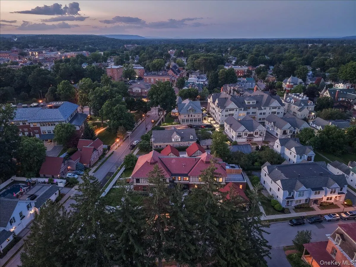 122 Regent Street, Saratoga Springs, NY, 3 Bedrooms Bedrooms, 8 Rooms Rooms,2 BathroomsBathrooms,Residential,For Rent,Regent,0,1035029 122 Regent Street, Saratoga Springs, NY, 3 Bedrooms Bedrooms, 8 Rooms Rooms,2 BathroomsBathrooms,Residential,For Rent,Regent,0,1035029