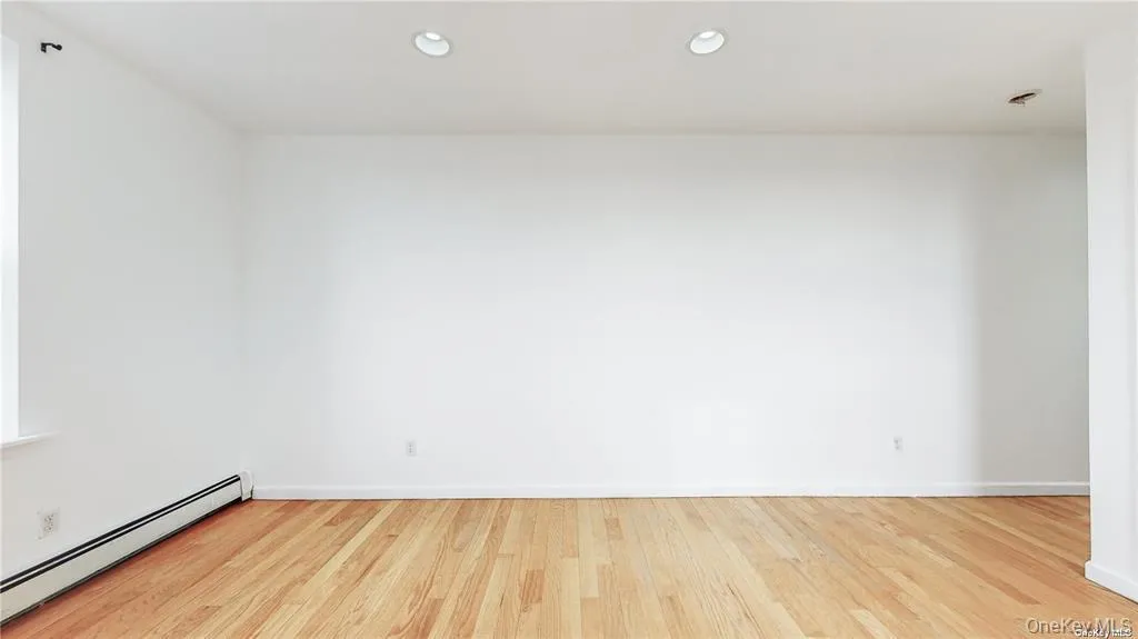 84-70 129th Street, New York, NY, 2 Bedrooms Bedrooms, 5 Rooms Rooms,1 BathroomBathrooms,Residential,For Rent,129th,0,1035034 84-70 129th Street, New York, NY, 2 Bedrooms Bedrooms, 5 Rooms Rooms,1 BathroomBathrooms,Residential,For Rent,129th,0,1035034