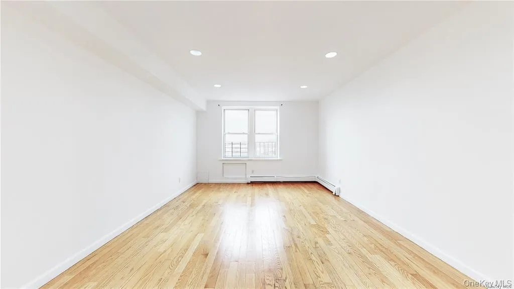 84-70 129th Street, New York, NY, 2 Bedrooms Bedrooms, 5 Rooms Rooms,1 BathroomBathrooms,Residential,For Rent,129th,0,1035034 84-70 129th Street, New York, NY, 2 Bedrooms Bedrooms, 5 Rooms Rooms,1 BathroomBathrooms,Residential,For Rent,129th,0,1035034