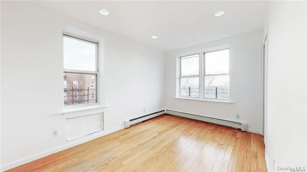 84-70 129th Street, New York, NY, 2 Bedrooms Bedrooms, 5 Rooms Rooms,1 BathroomBathrooms,Residential,For Rent,129th,0,1035034 84-70 129th Street, New York, NY, 2 Bedrooms Bedrooms, 5 Rooms Rooms,1 BathroomBathrooms,Residential,For Rent,129th,0,1035034
