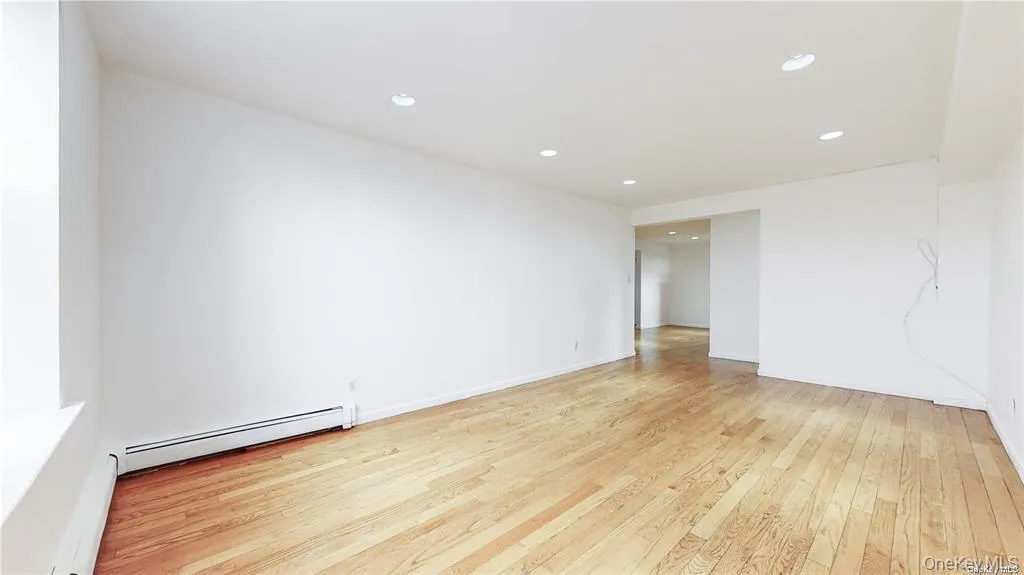 84-70 129th Street, New York, NY, 2 Bedrooms Bedrooms, 5 Rooms Rooms,1 BathroomBathrooms,Residential,For Rent,129th,0,1035034 84-70 129th Street, New York, NY, 2 Bedrooms Bedrooms, 5 Rooms Rooms,1 BathroomBathrooms,Residential,For Rent,129th,0,1035034