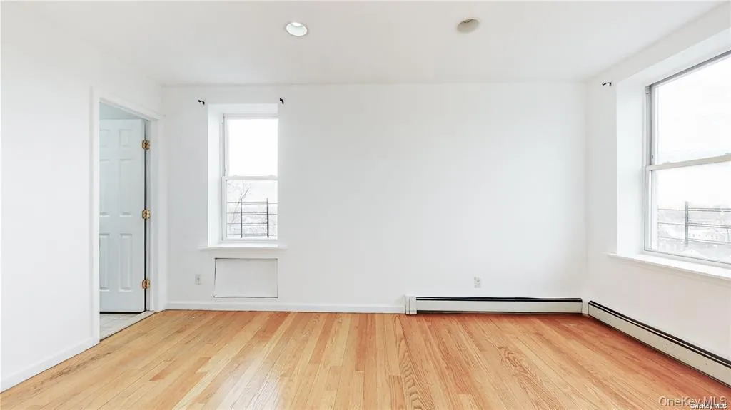 84-70 129th Street, New York, NY, 2 Bedrooms Bedrooms, 5 Rooms Rooms,1 BathroomBathrooms,Residential,For Rent,129th,0,1035034 84-70 129th Street, New York, NY, 2 Bedrooms Bedrooms, 5 Rooms Rooms,1 BathroomBathrooms,Residential,For Rent,129th,0,1035034
