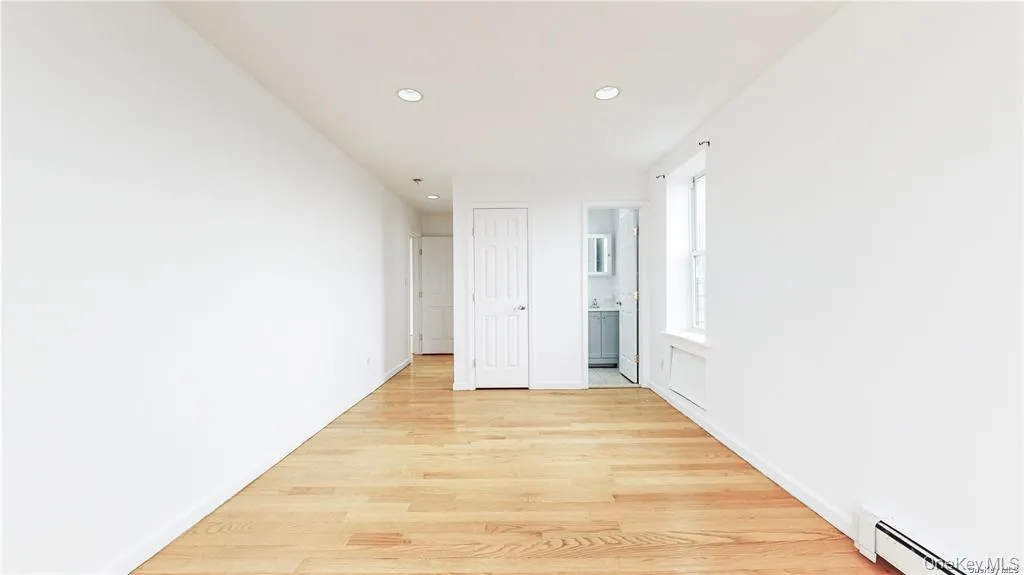 84-70 129th Street, New York, NY, 2 Bedrooms Bedrooms, 5 Rooms Rooms,1 BathroomBathrooms,Residential,For Rent,129th,0,1035034 84-70 129th Street, New York, NY, 2 Bedrooms Bedrooms, 5 Rooms Rooms,1 BathroomBathrooms,Residential,For Rent,129th,0,1035034