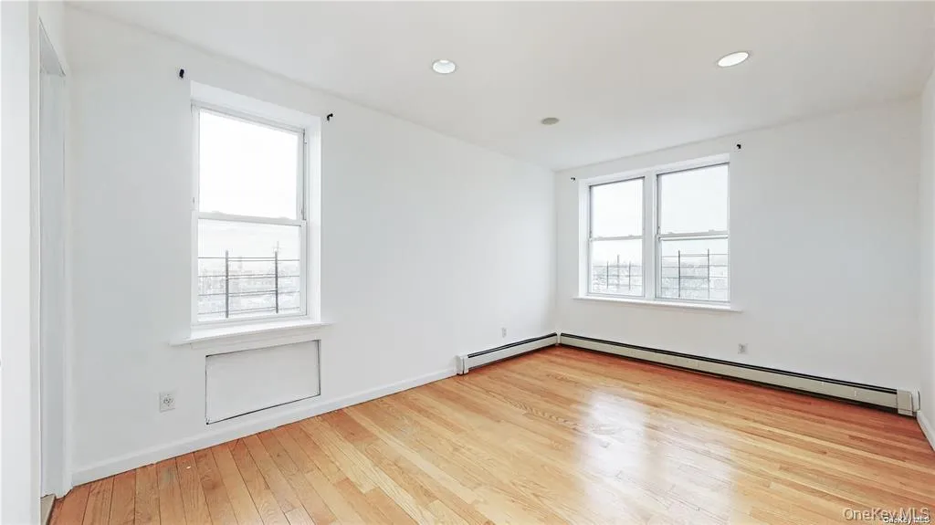 84-70 129th Street, New York, NY, 2 Bedrooms Bedrooms, 5 Rooms Rooms,1 BathroomBathrooms,Residential,For Rent,129th,0,1035034 84-70 129th Street, New York, NY, 2 Bedrooms Bedrooms, 5 Rooms Rooms,1 BathroomBathrooms,Residential,For Rent,129th,0,1035034