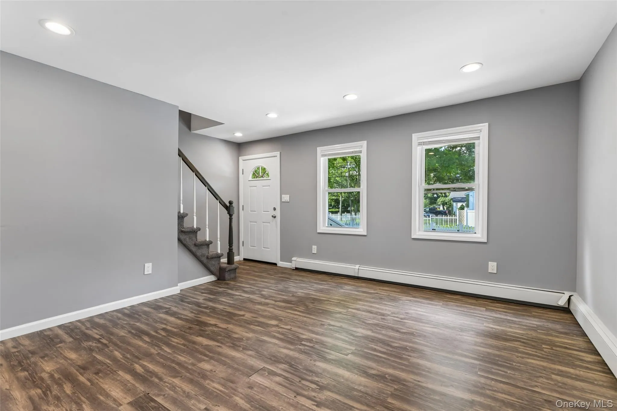 416 Arizona Avenue, Islip, NY, 4 Bedrooms Bedrooms, 19 Rooms Rooms,3 BathroomsBathrooms,Residential,For Rent,Arizona,0,1035035 416 Arizona Avenue, Islip, NY, 4 Bedrooms Bedrooms, 19 Rooms Rooms,3 BathroomsBathrooms,Residential,For Rent,Arizona,0,1035035