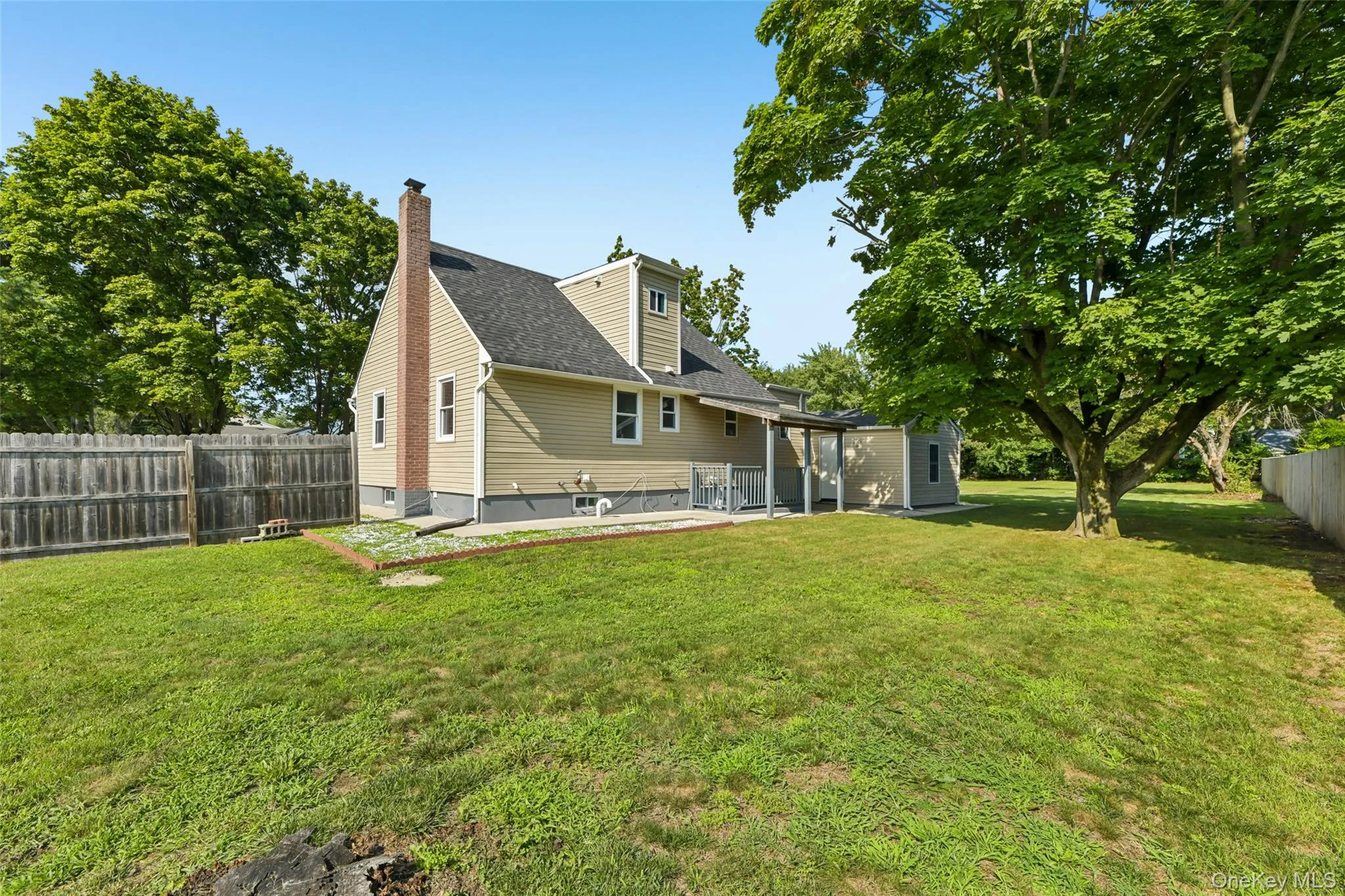 416 Arizona Avenue, Islip, NY, 4 Bedrooms Bedrooms, 19 Rooms Rooms,3 BathroomsBathrooms,Residential,For Rent,Arizona,0,1035035 416 Arizona Avenue, Islip, NY, 4 Bedrooms Bedrooms, 19 Rooms Rooms,3 BathroomsBathrooms,Residential,For Rent,Arizona,0,1035035