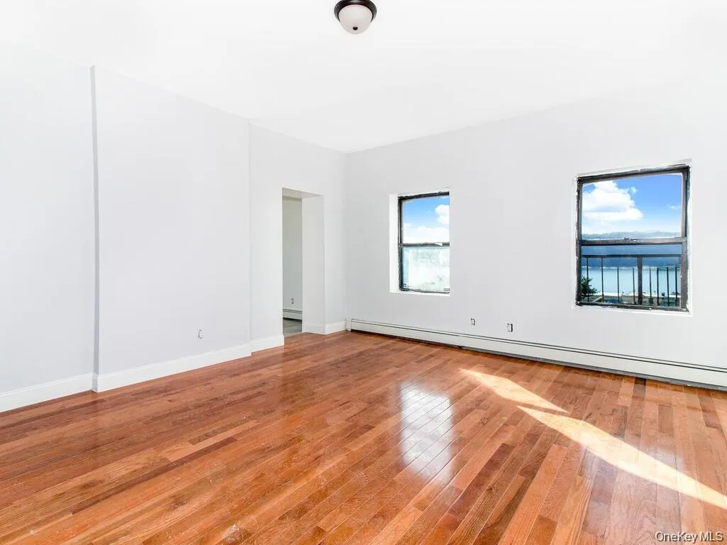 251 Warburton Avenue, Yonkers, NY, 2 Bedrooms Bedrooms, 5 Rooms Rooms,1 BathroomBathrooms,Residential Lease,For Rent,Warburton,0,1035037 251 Warburton Avenue, Yonkers, NY, 2 Bedrooms Bedrooms, 5 Rooms Rooms,1 BathroomBathrooms,Residential Lease,For Rent,Warburton,0,1035037