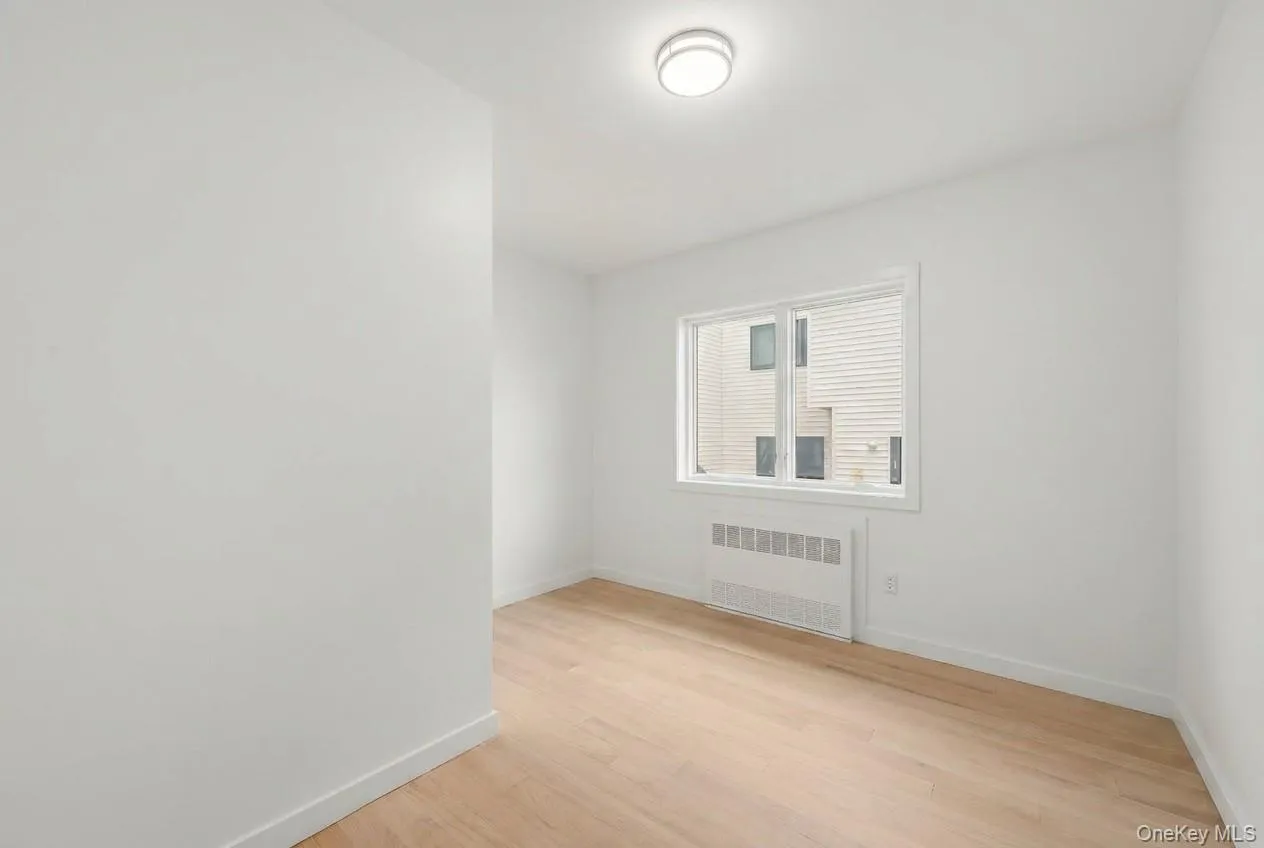 27 Ewing Avenue, Ramapo, NY, 8 Bedrooms Bedrooms, 15 Rooms Rooms,5 BathroomsBathrooms,Residential,For Rent,Ewing,0,1035038 27 Ewing Avenue, Ramapo, NY, 8 Bedrooms Bedrooms, 15 Rooms Rooms,5 BathroomsBathrooms,Residential,For Rent,Ewing,0,1035038