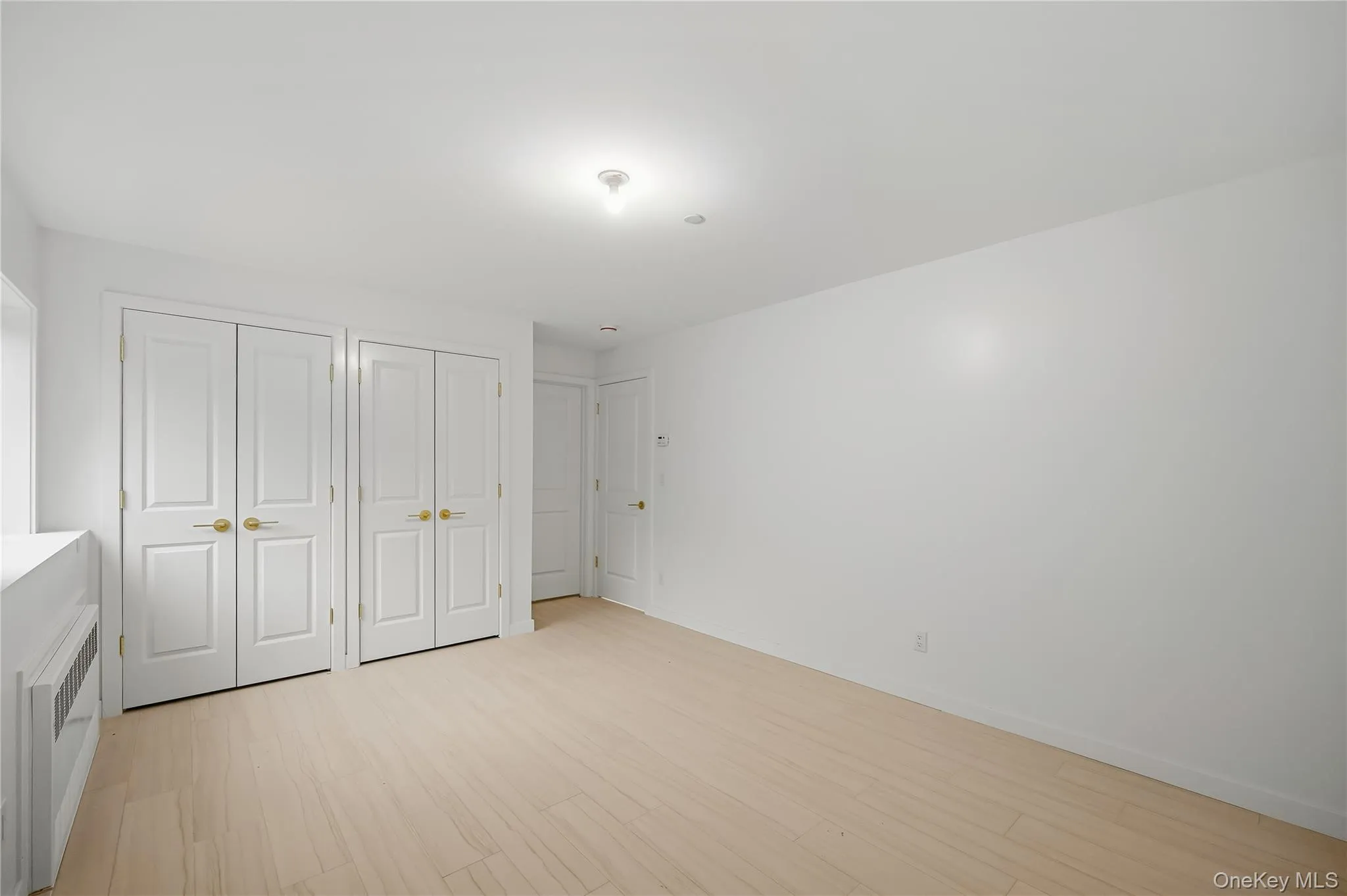 27 Ewing Avenue, Ramapo, NY, 8 Bedrooms Bedrooms, 15 Rooms Rooms,5 BathroomsBathrooms,Residential,For Rent,Ewing,0,1035038 27 Ewing Avenue, Ramapo, NY, 8 Bedrooms Bedrooms, 15 Rooms Rooms,5 BathroomsBathrooms,Residential,For Rent,Ewing,0,1035038