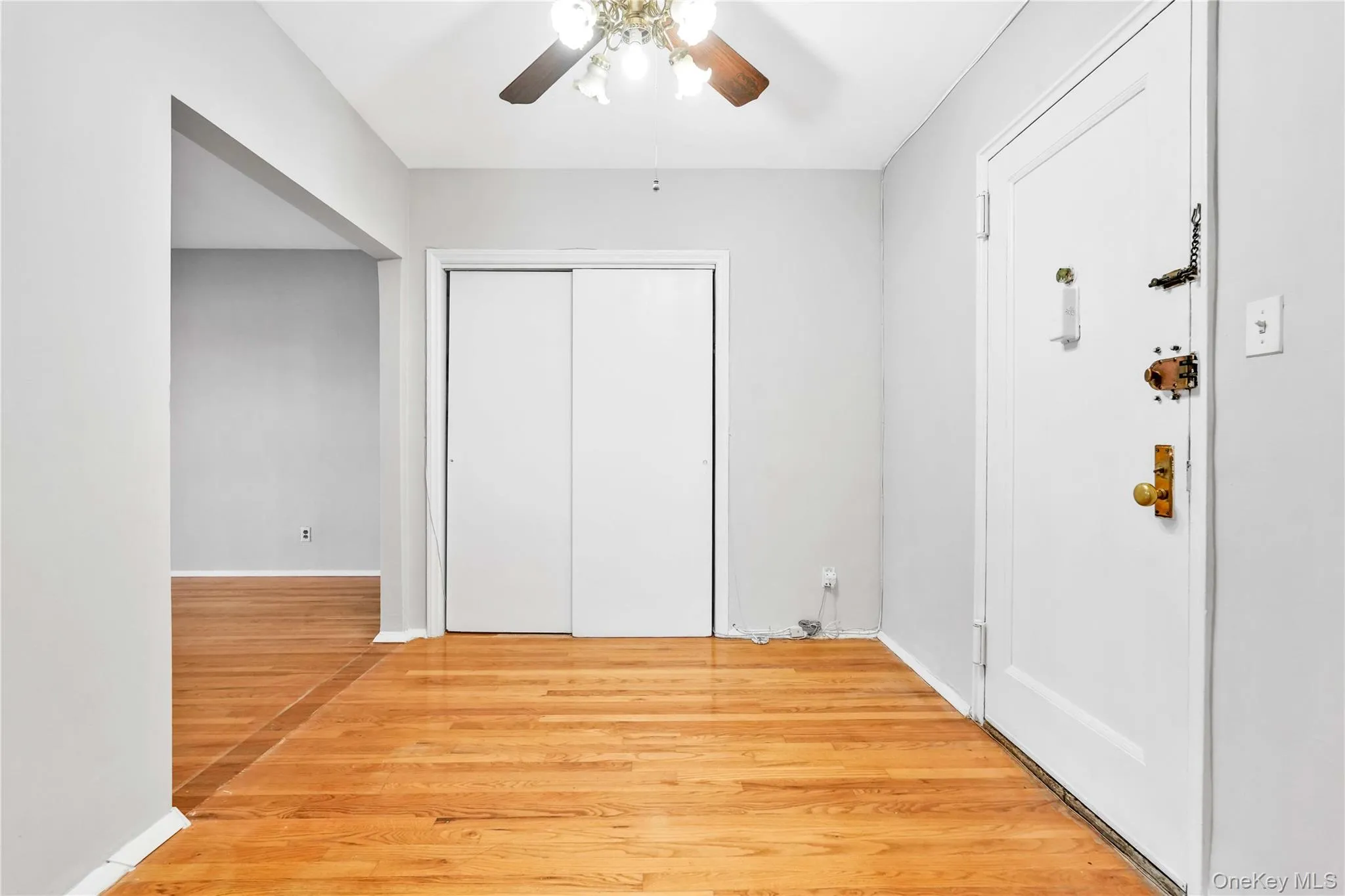 138-18 28th Road, New York, NY, 1 Bedroom Bedrooms, 4 Rooms Rooms,1 BathroomBathrooms,Residential,For Rent,28th,0,1035039 138-18 28th Road, New York, NY, 1 Bedroom Bedrooms, 4 Rooms Rooms,1 BathroomBathrooms,Residential,For Rent,28th,0,1035039