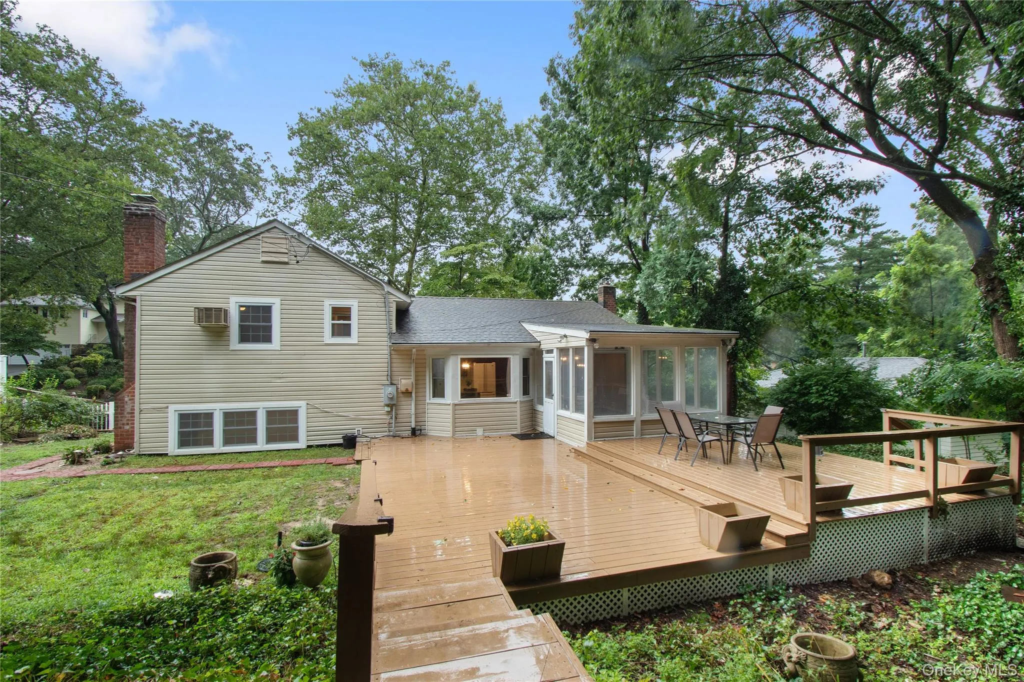 10 Sycamore Road, Glen Cove, NY, 3 Bedrooms Bedrooms, 8 Rooms Rooms,3 BathroomsBathrooms,Residential Lease,For Rent,Sycamore,0,1035040 10 Sycamore Road, Glen Cove, NY, 3 Bedrooms Bedrooms, 8 Rooms Rooms,3 BathroomsBathrooms,Residential Lease,For Rent,Sycamore,0,1035040