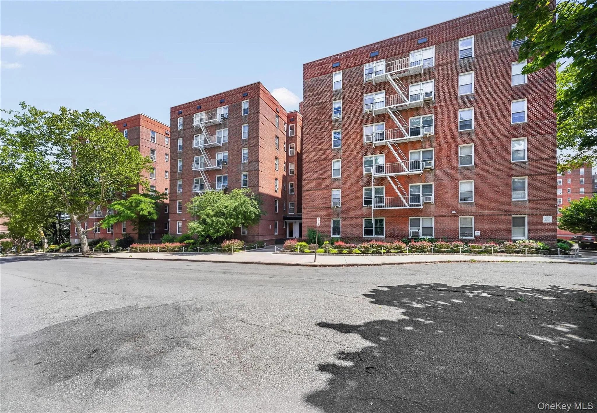 19 Abeel Street, Yonkers, NY, 2 Bedrooms Bedrooms, 5 Rooms Rooms,1 BathroomBathrooms,Residential,For Rent,Abeel,0,1035041 19 Abeel Street, Yonkers, NY, 2 Bedrooms Bedrooms, 5 Rooms Rooms,1 BathroomBathrooms,Residential,For Rent,Abeel,0,1035041