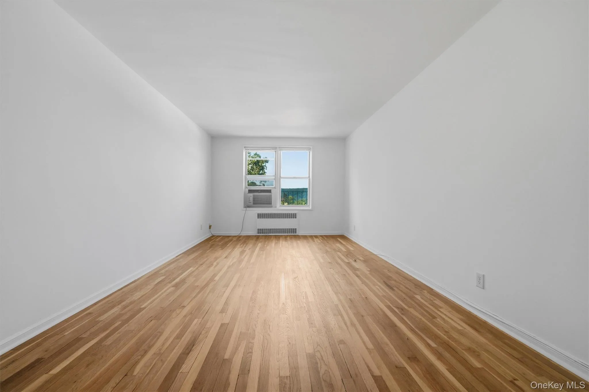 19 Abeel Street, Yonkers, NY, 2 Bedrooms Bedrooms, 5 Rooms Rooms,1 BathroomBathrooms,Residential,For Rent,Abeel,0,1035041 19 Abeel Street, Yonkers, NY, 2 Bedrooms Bedrooms, 5 Rooms Rooms,1 BathroomBathrooms,Residential,For Rent,Abeel,0,1035041