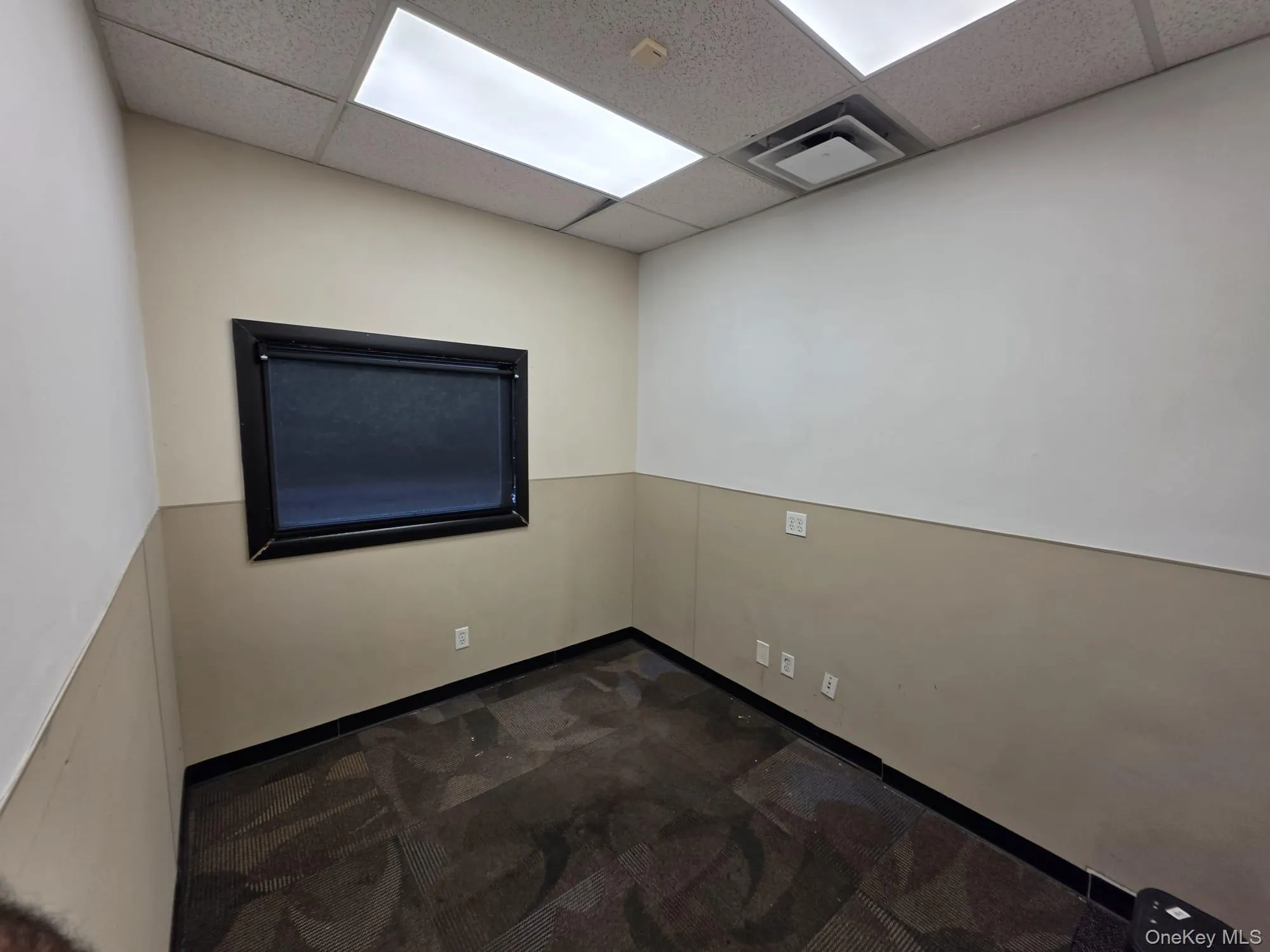199 Montauk Highway, Babylon, NY, ,Commercial Lease,For Rent,Montauk,0,1035043 199 Montauk Highway, Babylon, NY, ,Commercial Lease,For Rent,Montauk,0,1035043