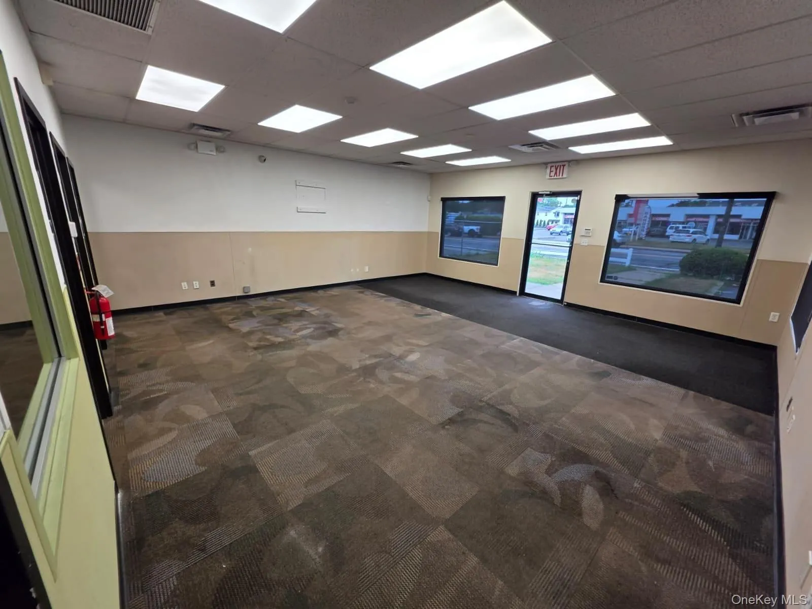 199 Montauk Highway, Babylon, NY, ,Commercial Lease,For Rent,Montauk,0,1035043 199 Montauk Highway, Babylon, NY, ,Commercial Lease,For Rent,Montauk,0,1035043
