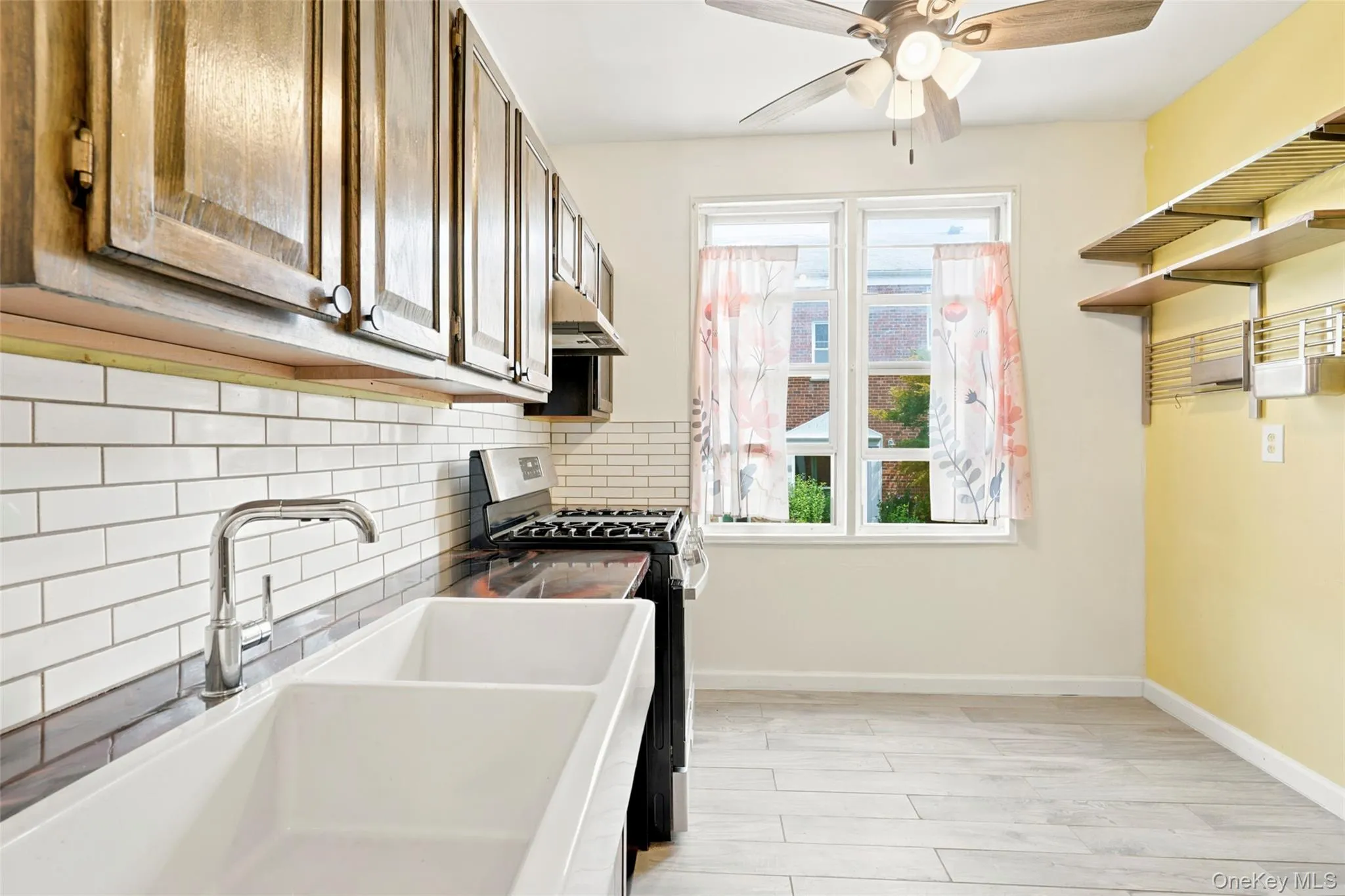 836 Palisade Avenue, Yonkers, NY, 1 Bedroom Bedrooms, 380 Rooms Rooms,1 BathroomBathrooms,Residential,For Rent,Palisade,0,1035044 836 Palisade Avenue, Yonkers, NY, 1 Bedroom Bedrooms, 380 Rooms Rooms,1 BathroomBathrooms,Residential,For Rent,Palisade,0,1035044