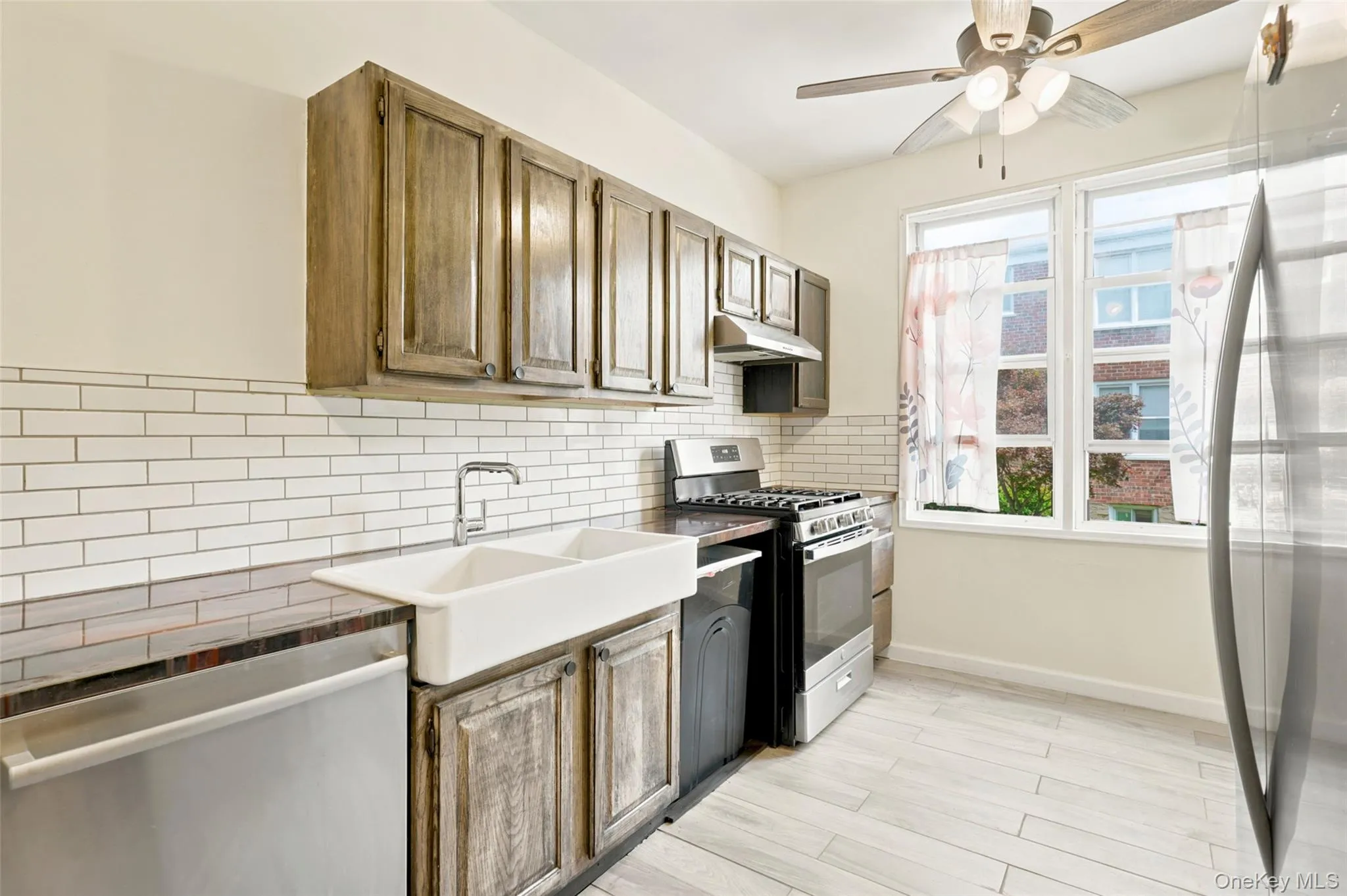 836 Palisade Avenue, Yonkers, NY, 1 Bedroom Bedrooms, 380 Rooms Rooms,1 BathroomBathrooms,Residential,For Rent,Palisade,0,1035044 836 Palisade Avenue, Yonkers, NY, 1 Bedroom Bedrooms, 380 Rooms Rooms,1 BathroomBathrooms,Residential,For Rent,Palisade,0,1035044
