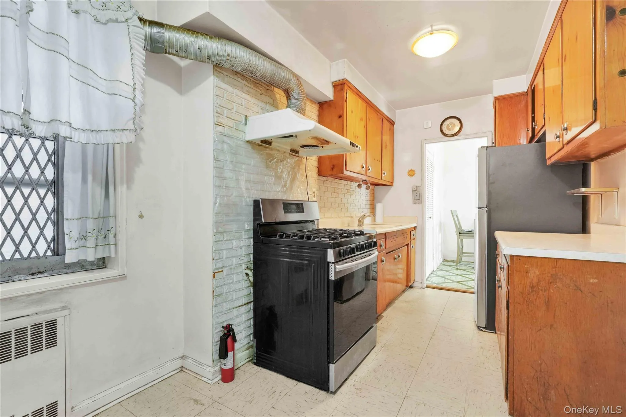 26-25 Union Street, New York, NY, 3 Bedrooms Bedrooms, 6 Rooms Rooms,1 BathroomBathrooms,Residential,For Rent,Union,0,1035047 26-25 Union Street, New York, NY, 3 Bedrooms Bedrooms, 6 Rooms Rooms,1 BathroomBathrooms,Residential,For Rent,Union,0,1035047