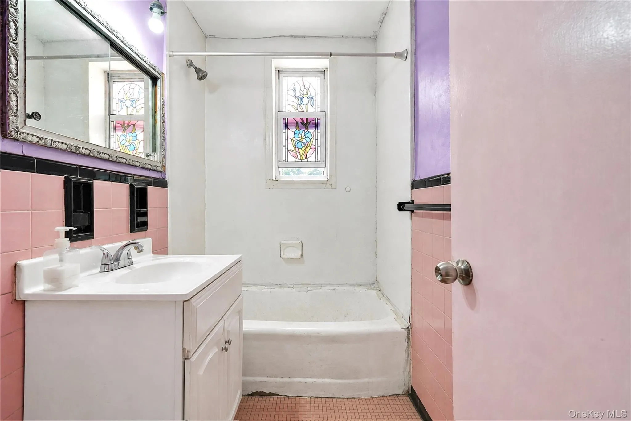 26-25 Union Street, New York, NY, 3 Bedrooms Bedrooms, 6 Rooms Rooms,1 BathroomBathrooms,Residential,For Rent,Union,0,1035047 26-25 Union Street, New York, NY, 3 Bedrooms Bedrooms, 6 Rooms Rooms,1 BathroomBathrooms,Residential,For Rent,Union,0,1035047