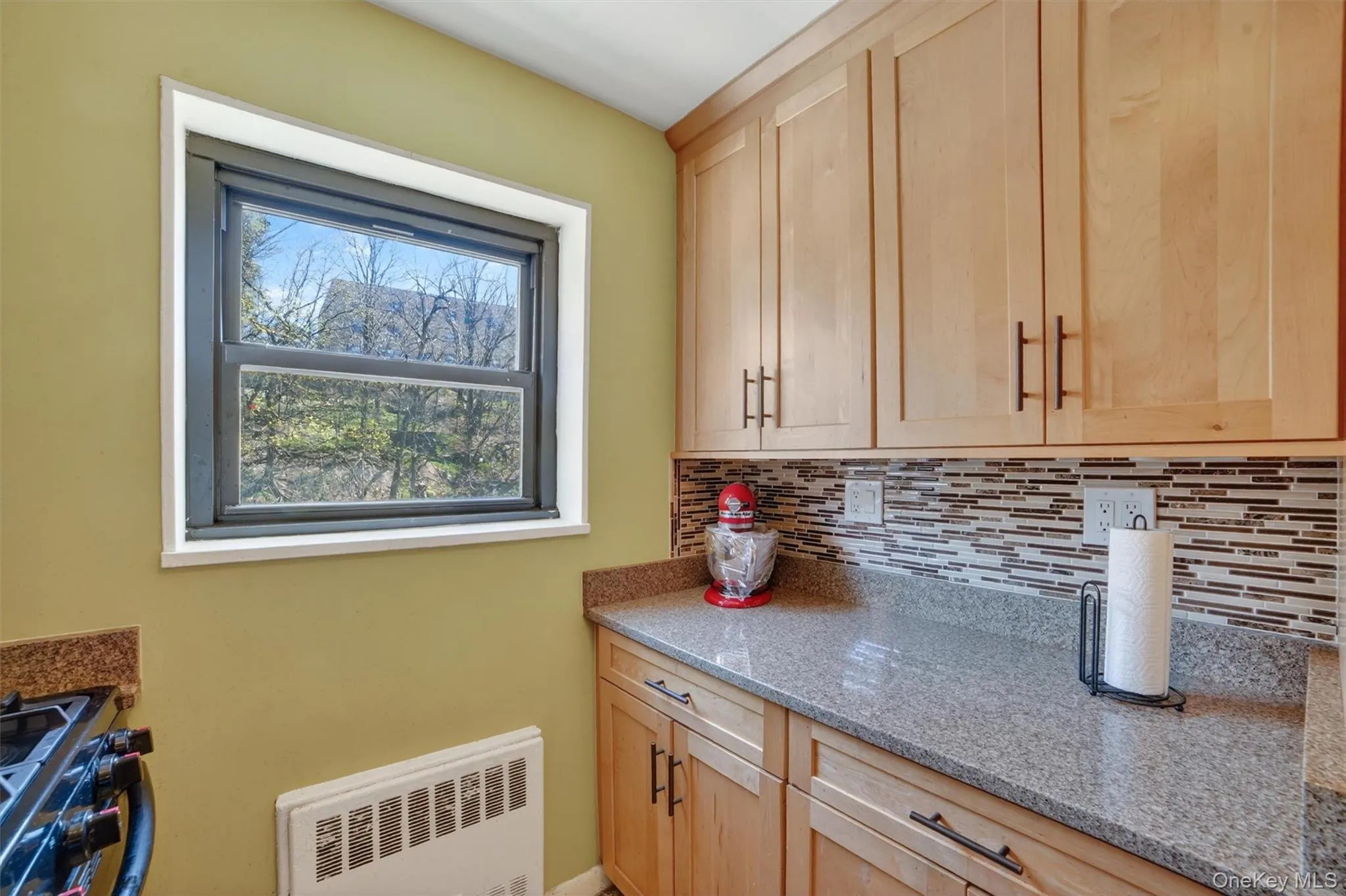 222 Broadway, Yonkers, NY, 1 Bedroom Bedrooms, 4 Rooms Rooms,1 BathroomBathrooms,Residential,For Rent,Broadway,0,1035052 222 Broadway, Yonkers, NY, 1 Bedroom Bedrooms, 4 Rooms Rooms,1 BathroomBathrooms,Residential,For Rent,Broadway,0,1035052