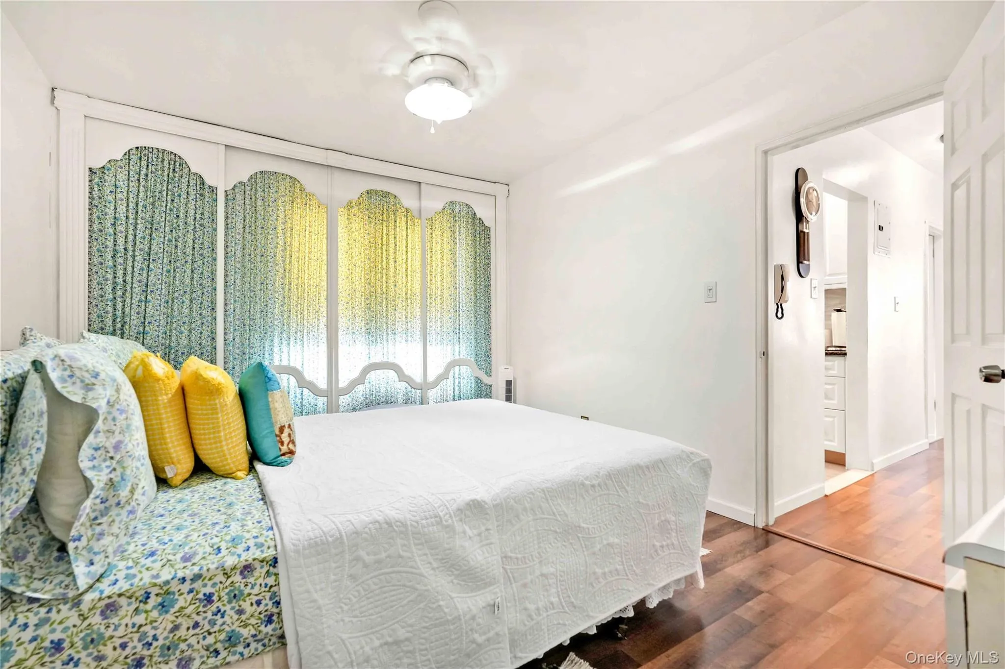 141-09 28th Avenue, New York, NY, 2 Bedrooms Bedrooms, 5 Rooms Rooms,1 BathroomBathrooms,Residential,For Rent,28th,0,1035053 141-09 28th Avenue, New York, NY, 2 Bedrooms Bedrooms, 5 Rooms Rooms,1 BathroomBathrooms,Residential,For Rent,28th,0,1035053