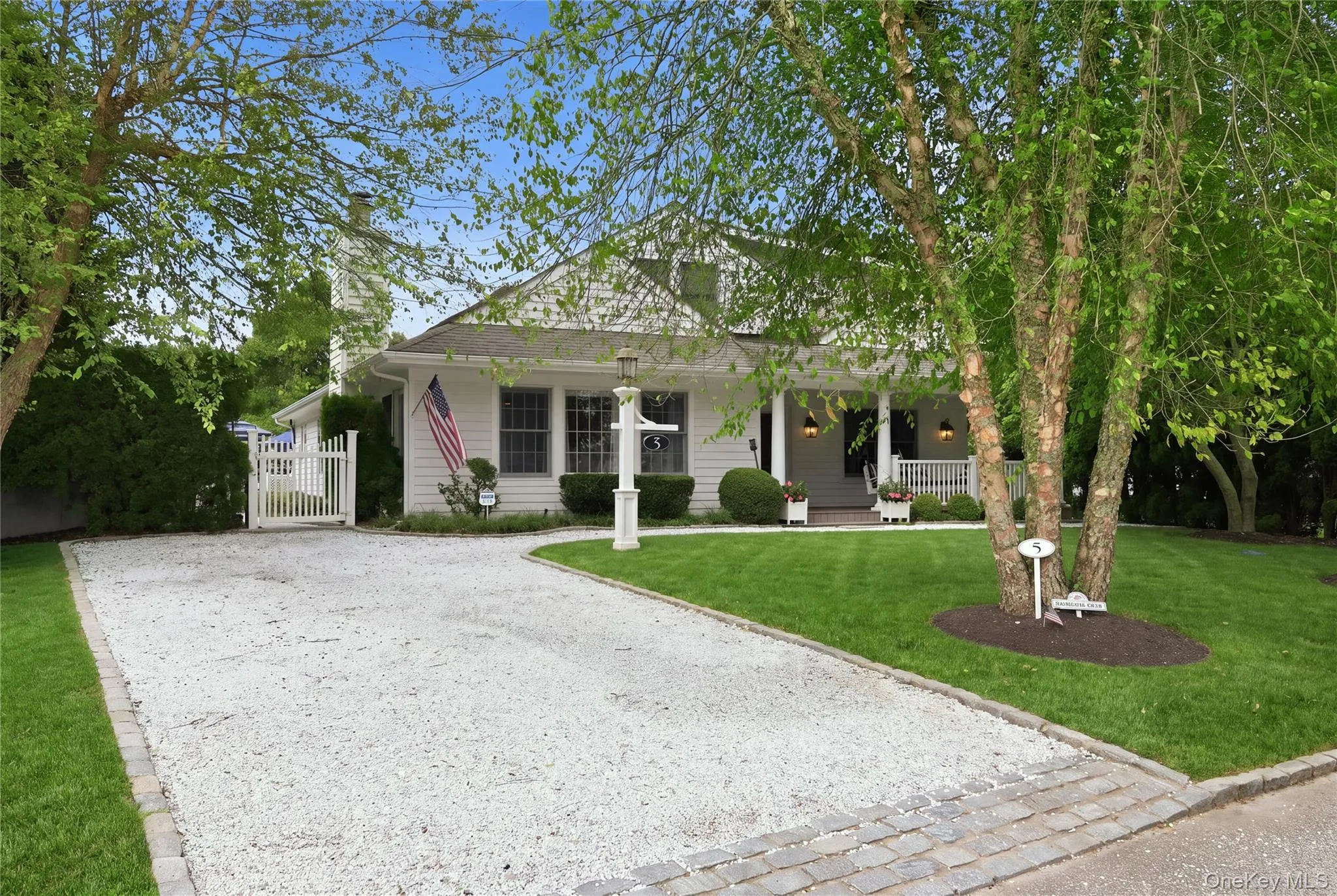 5 Juniper Lane, Southampton, NY, 4 Bedrooms Bedrooms, 14 Rooms Rooms,3 BathroomsBathrooms,Residential,For Rent,Juniper,0,1035054 5 Juniper Lane, Southampton, NY, 4 Bedrooms Bedrooms, 14 Rooms Rooms,3 BathroomsBathrooms,Residential,For Rent,Juniper,0,1035054